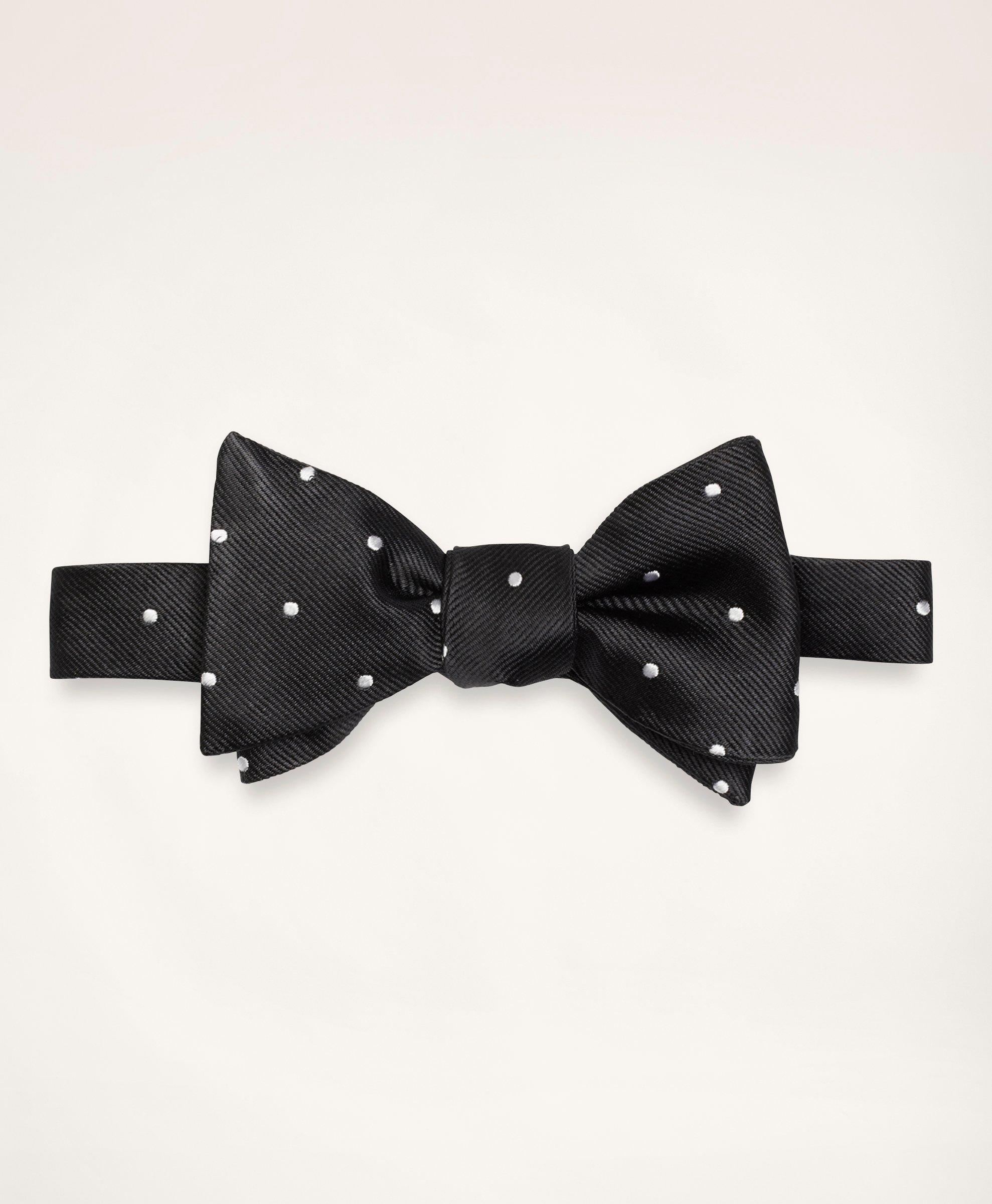 Burberry bow best sale tie and suspenders