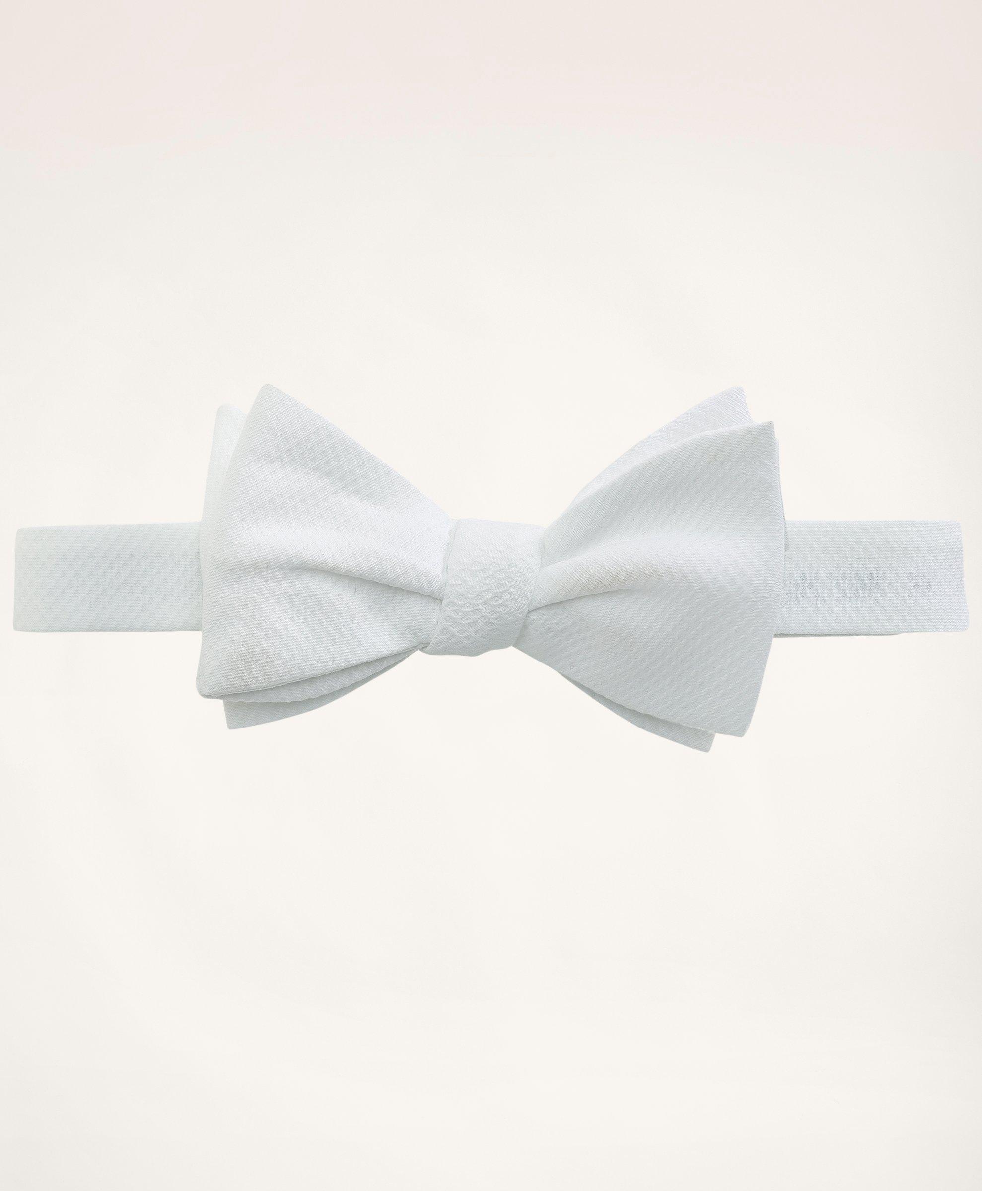 Pre-Tied Logo-Jacquard Silk-Twill Bow Tie