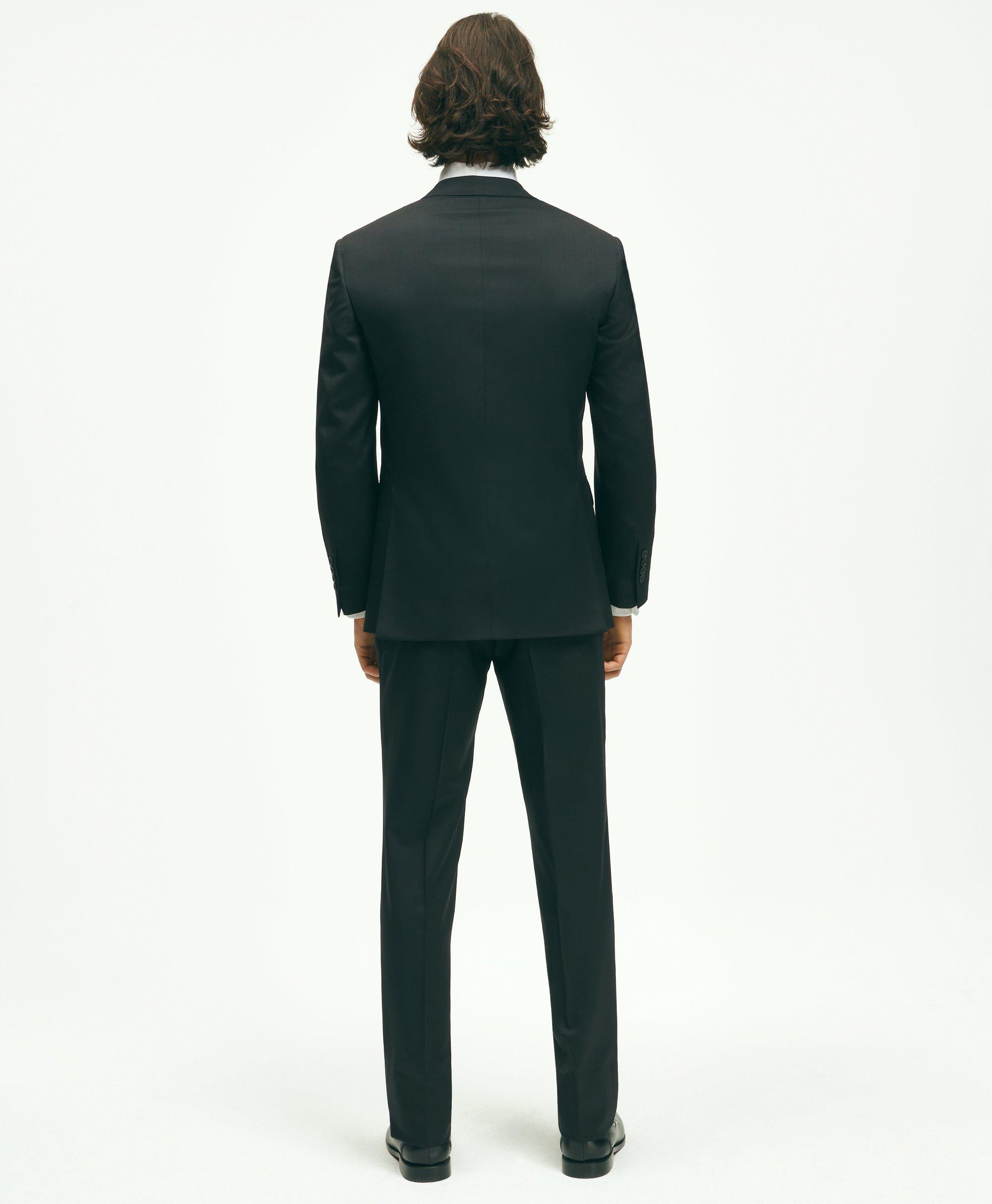 Black Tailored Suits for Men