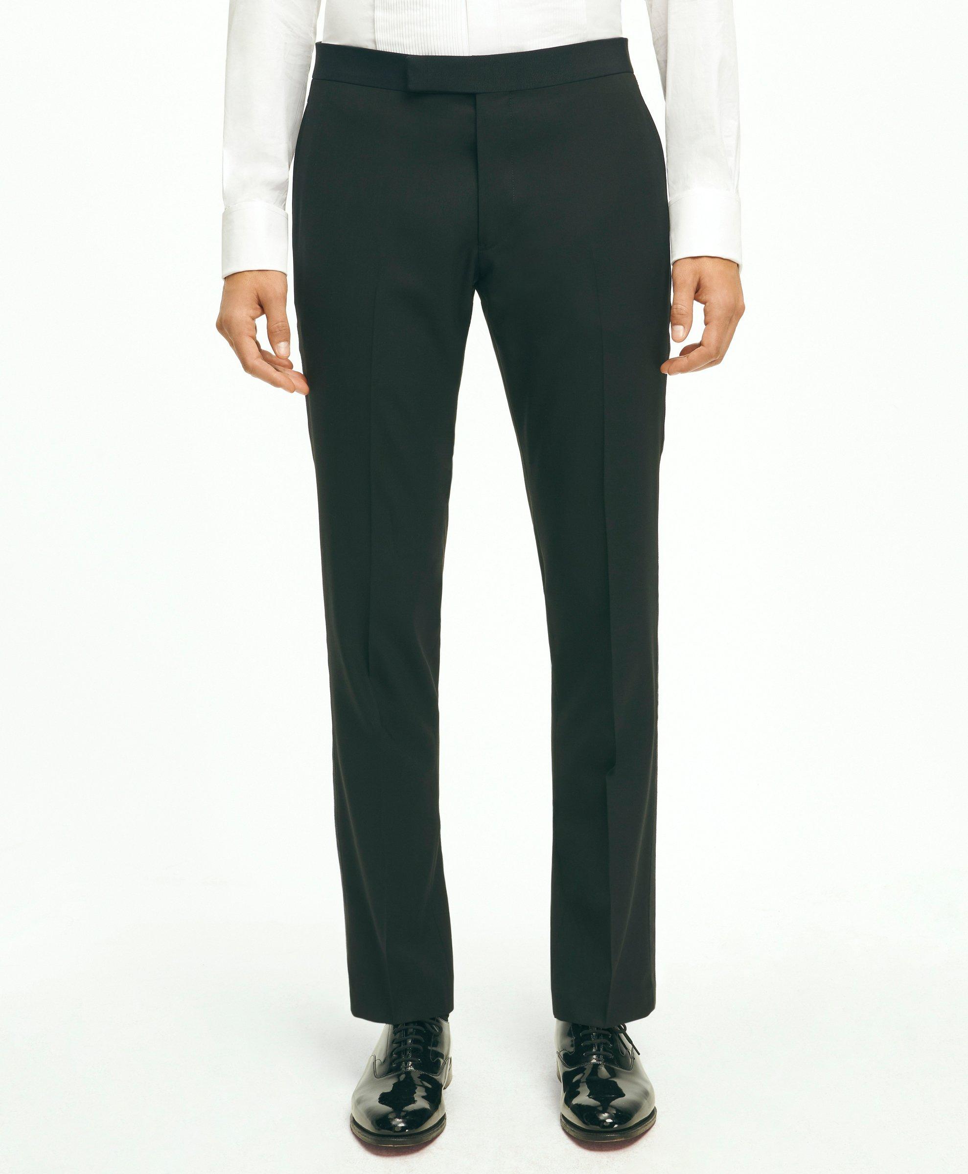 Black Tailored Suits for Men