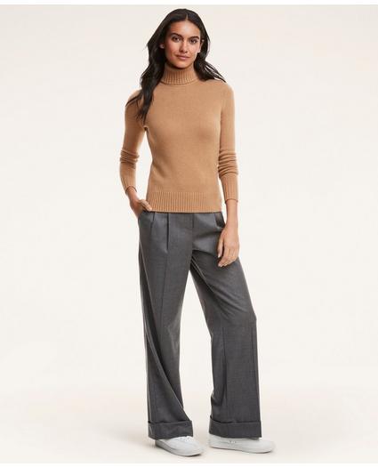 Cashmere Knit Turtleneck Sweater