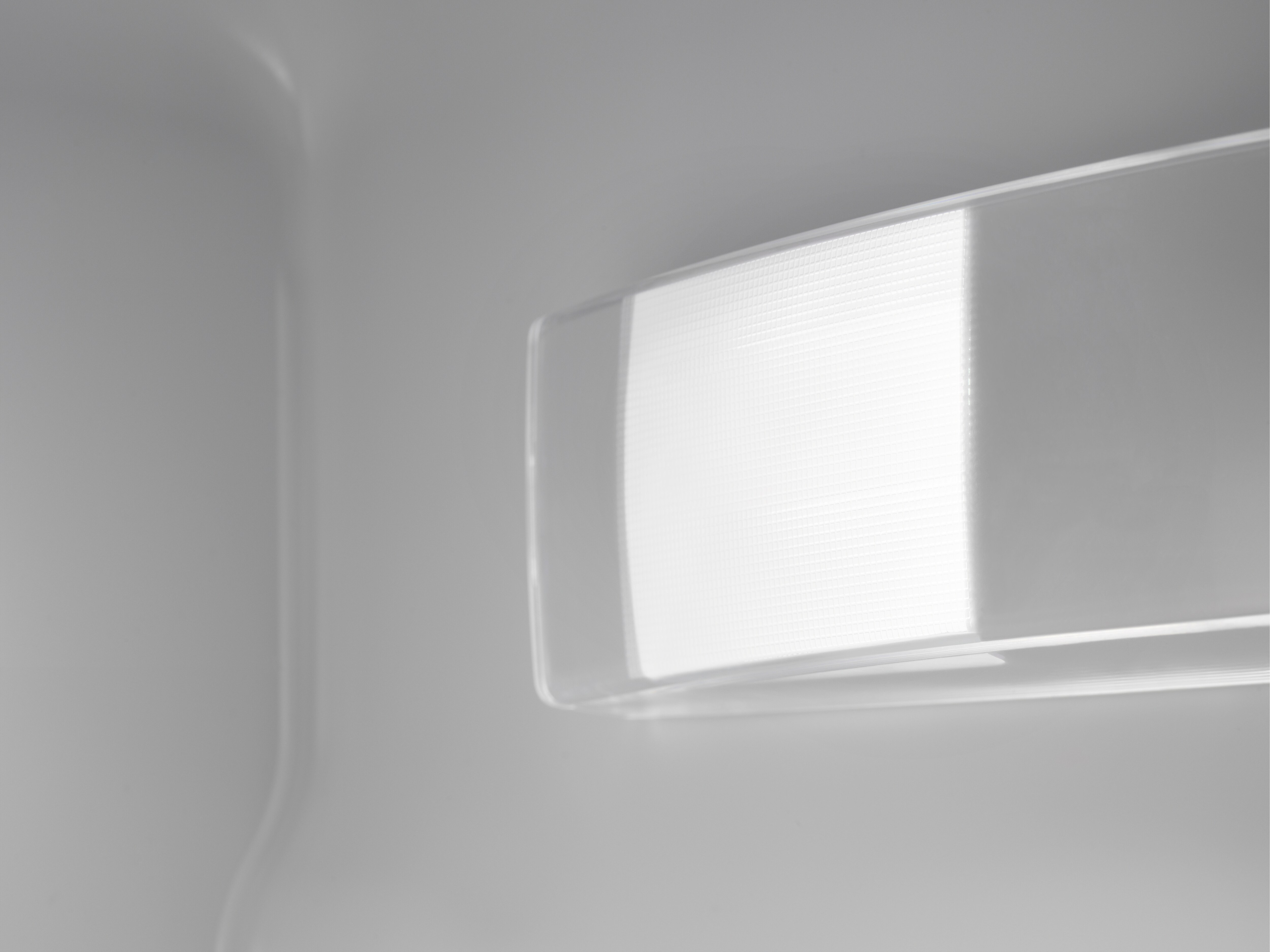 http://cdn.media.amplience.net/i/euronics/AEGNSC6L18ZES_4