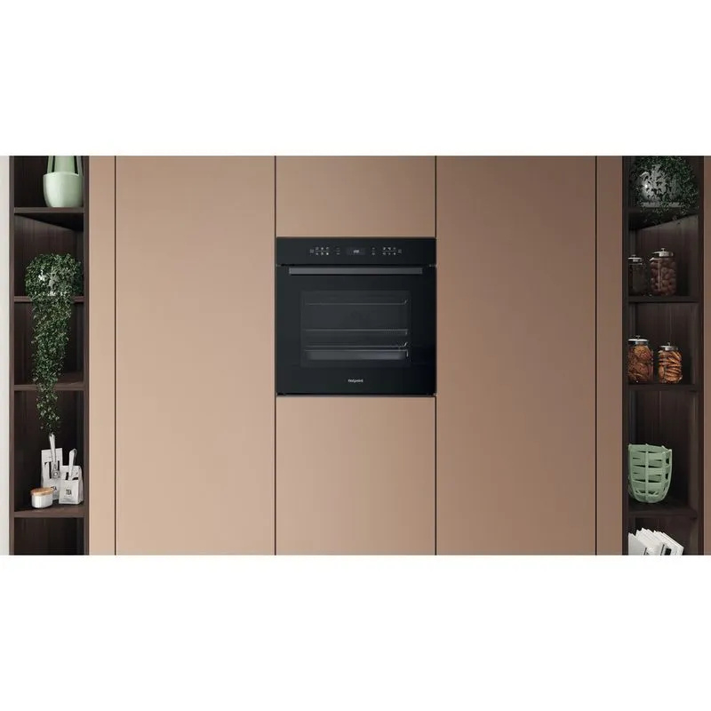 http://cdn.media.amplience.net/i/euronics/HOTHOI68PT1SBUK_3