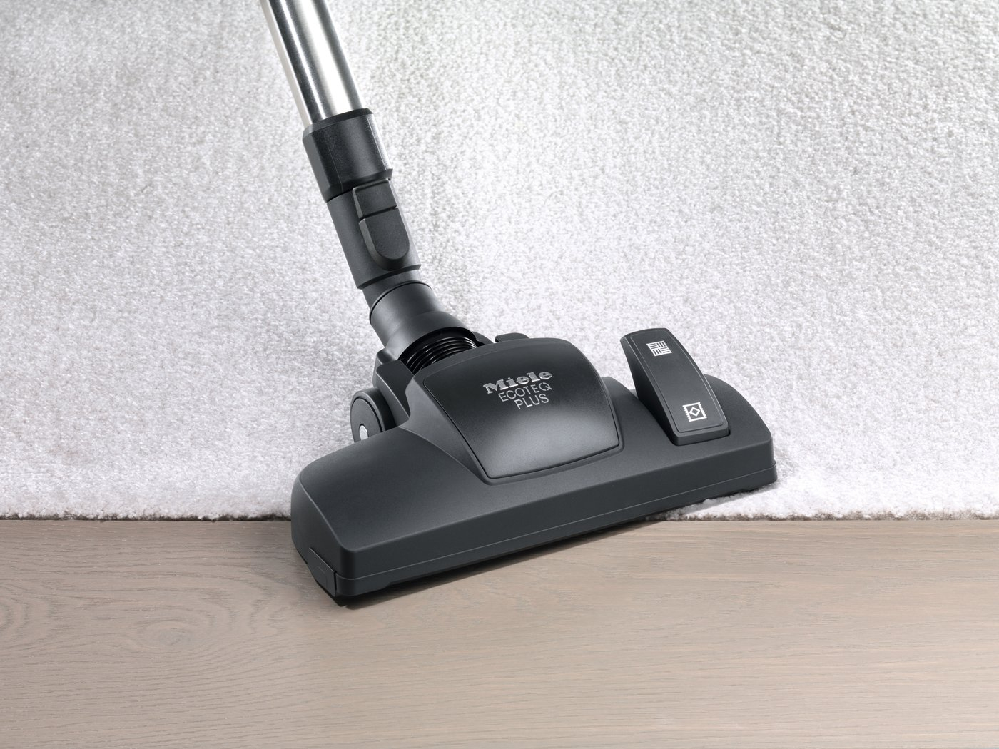 http://cdn.media.amplience.net/i/euronics/MIECX1COMFORT_4