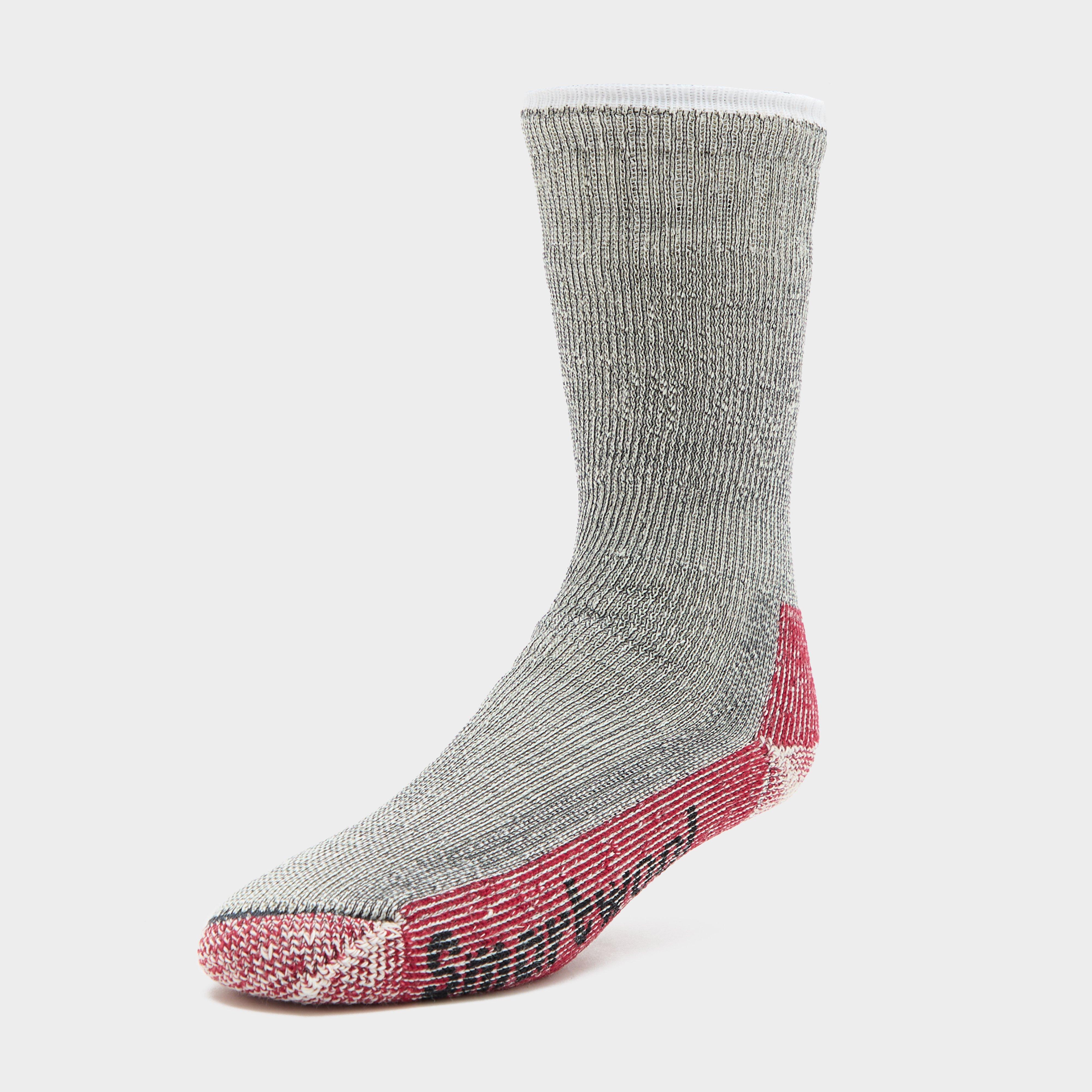 Smartwool Mountaineer Classic Edition Maximum Cushion Crew Socks - Grey, Grey