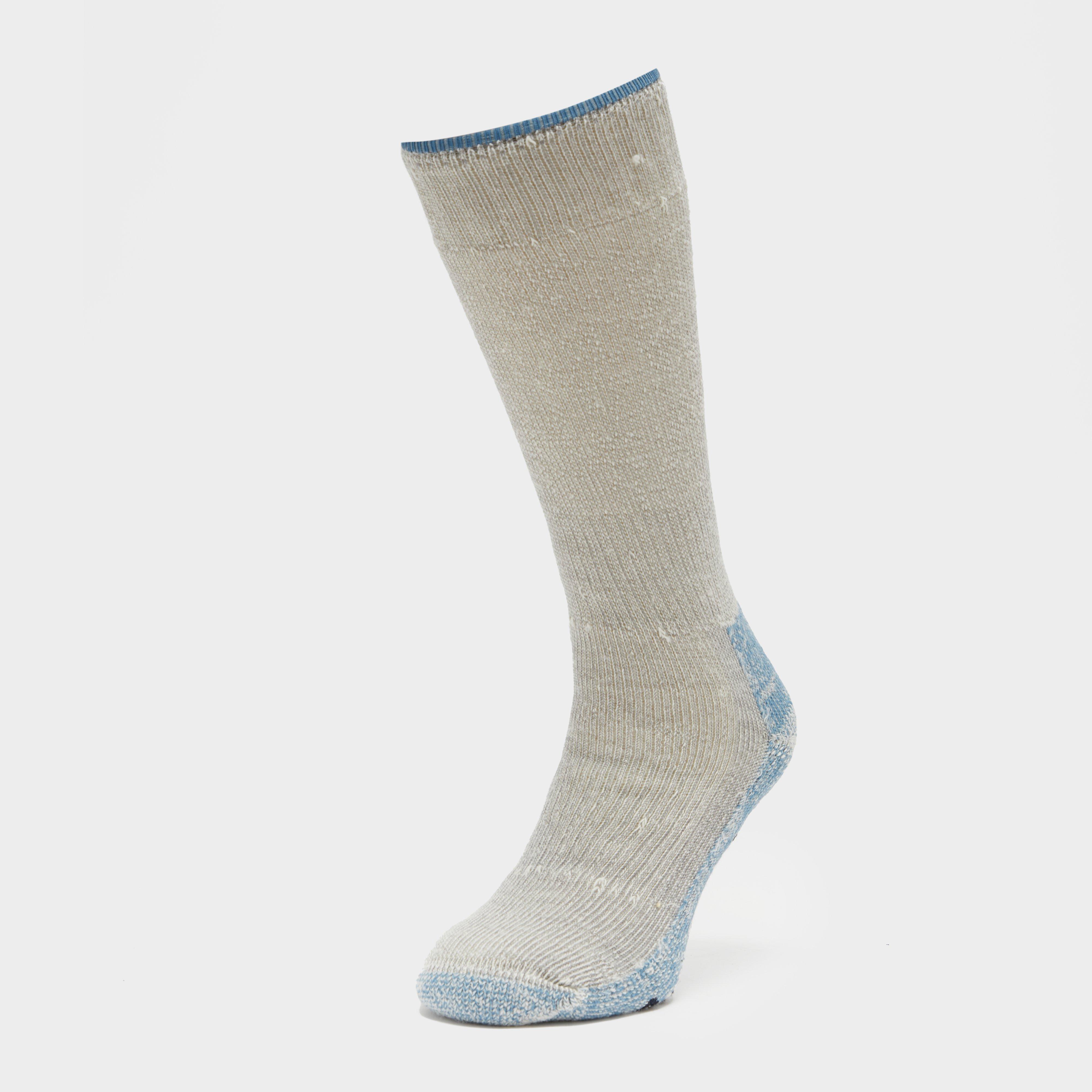 Smartwool Women's Mountaineer Classic Edition Maximum Cushion Crew Socks, Grey
