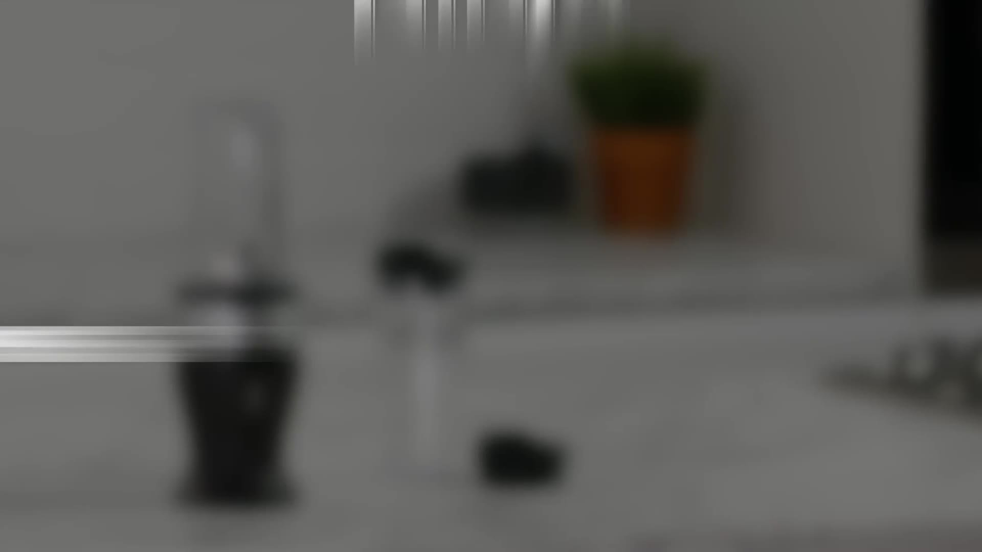http://cdn.media.amplience.net/v/euronics/NINQB3001UKS_video/thumbs/ec1c6670-f193-4d4b-b409-d5837fd1e6ad