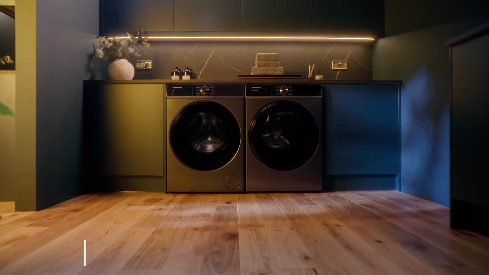 http://cdn.media.amplience.net/v/euronics/SCHWMSF01914AG_video/thumbs/ca9f56e8-b3e8-48b6-89f2-f653851c061e