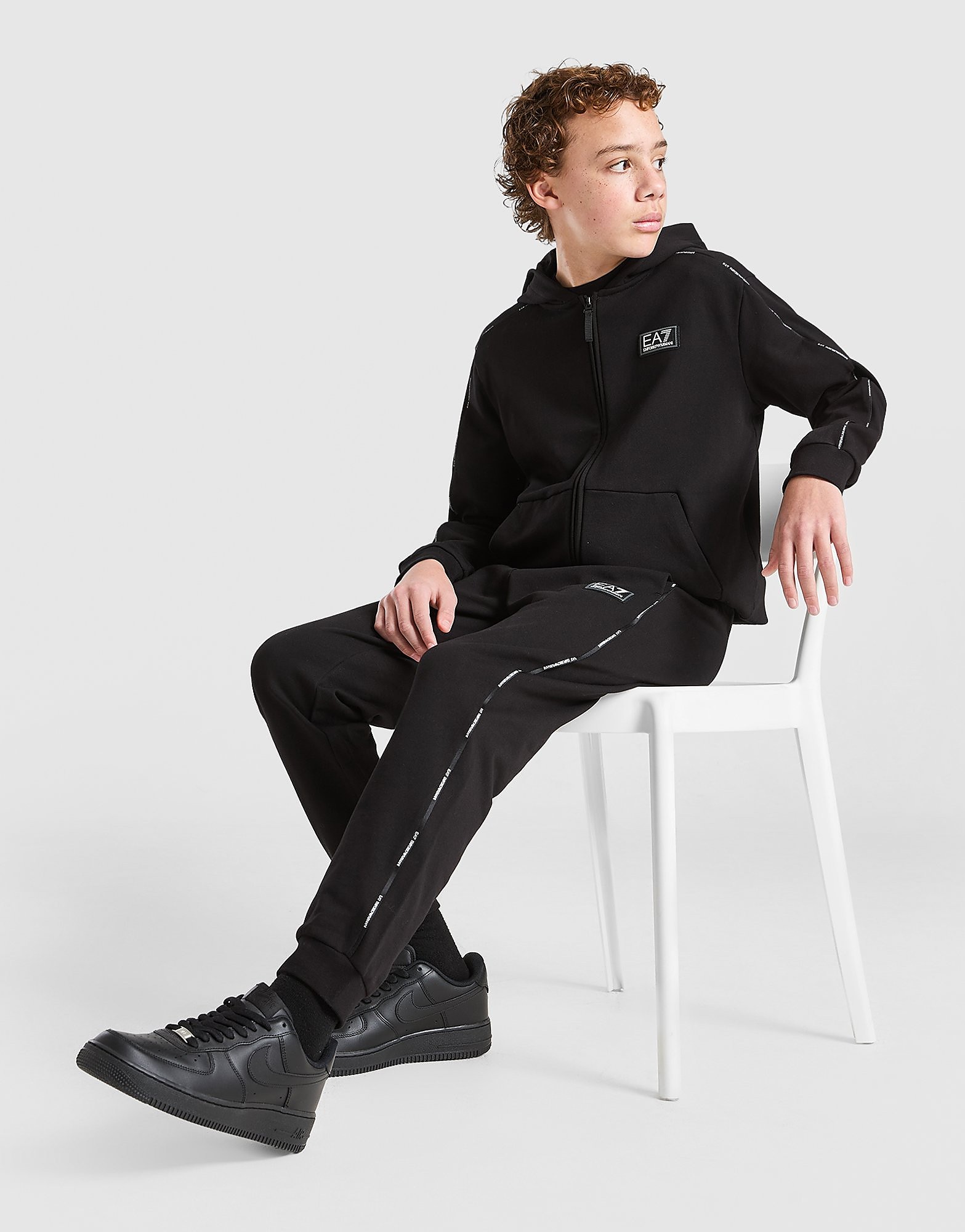 Ea7 Emporio Armani Børne  Sort  Unisex Sort Tape Joggers  i Størrelse 10Y, JD Sports