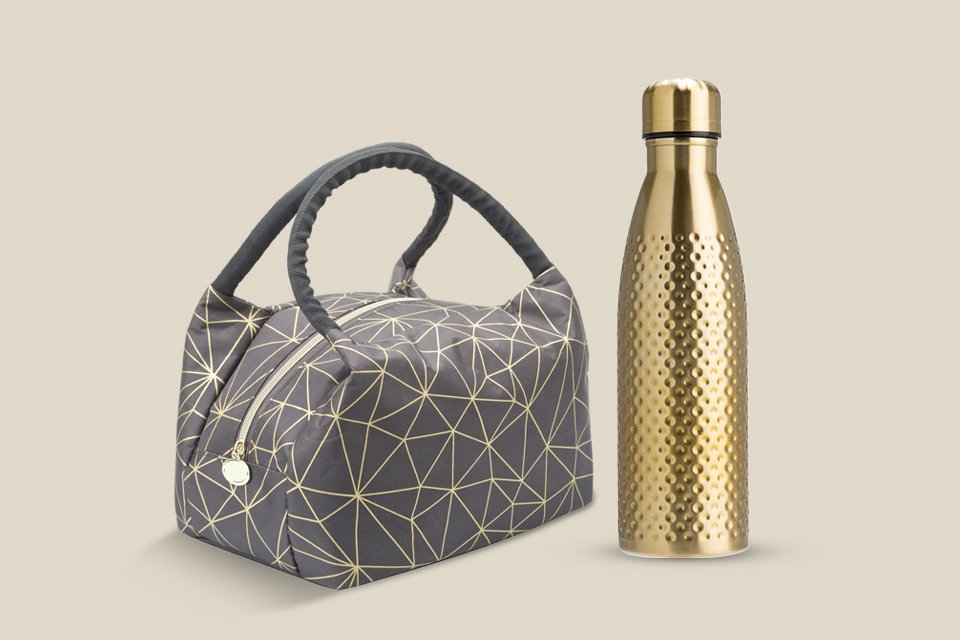 Save 25% on selected lunchbags and bottles.