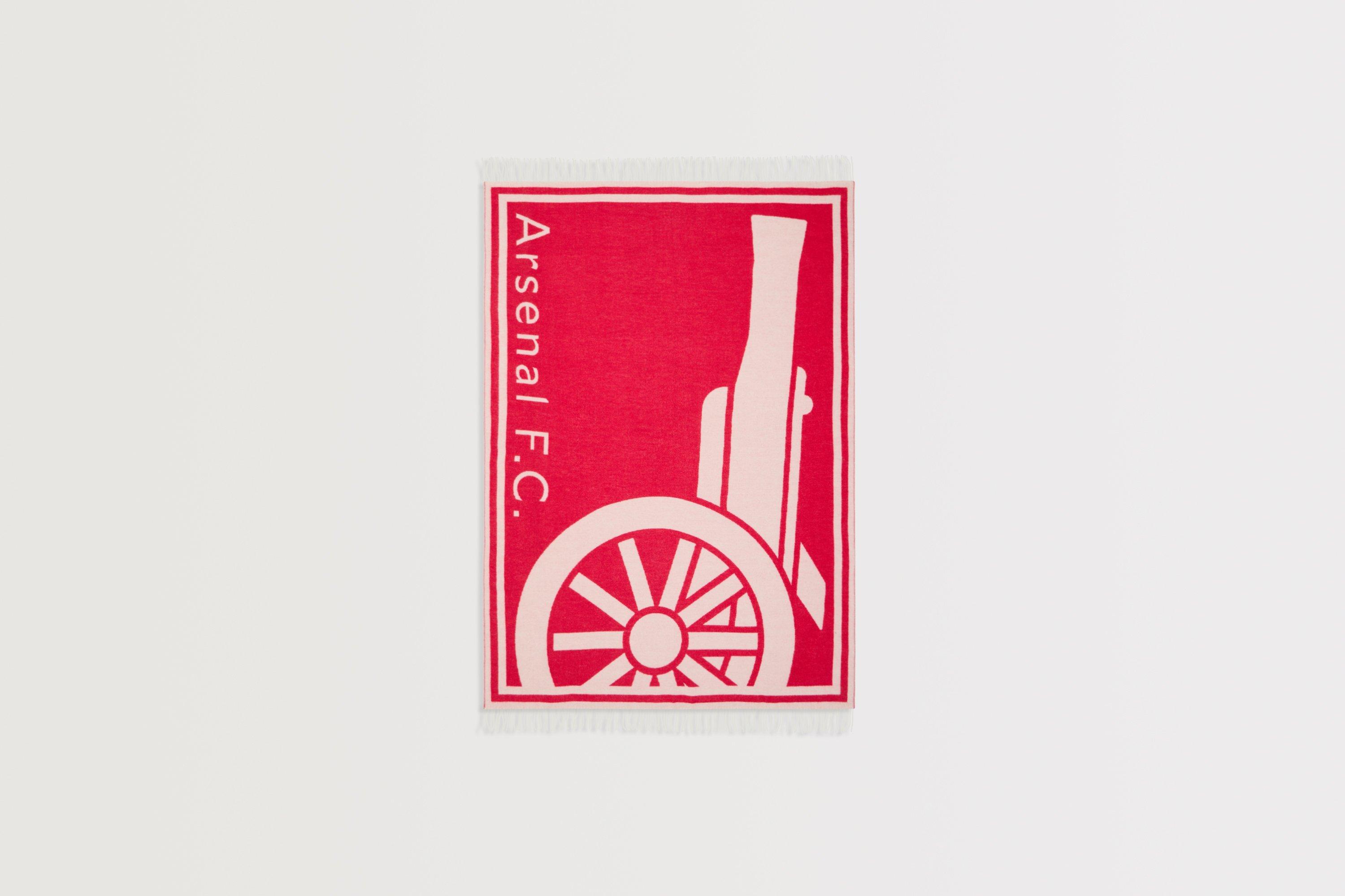 Arsenal Red Cannon Wool Blanket
