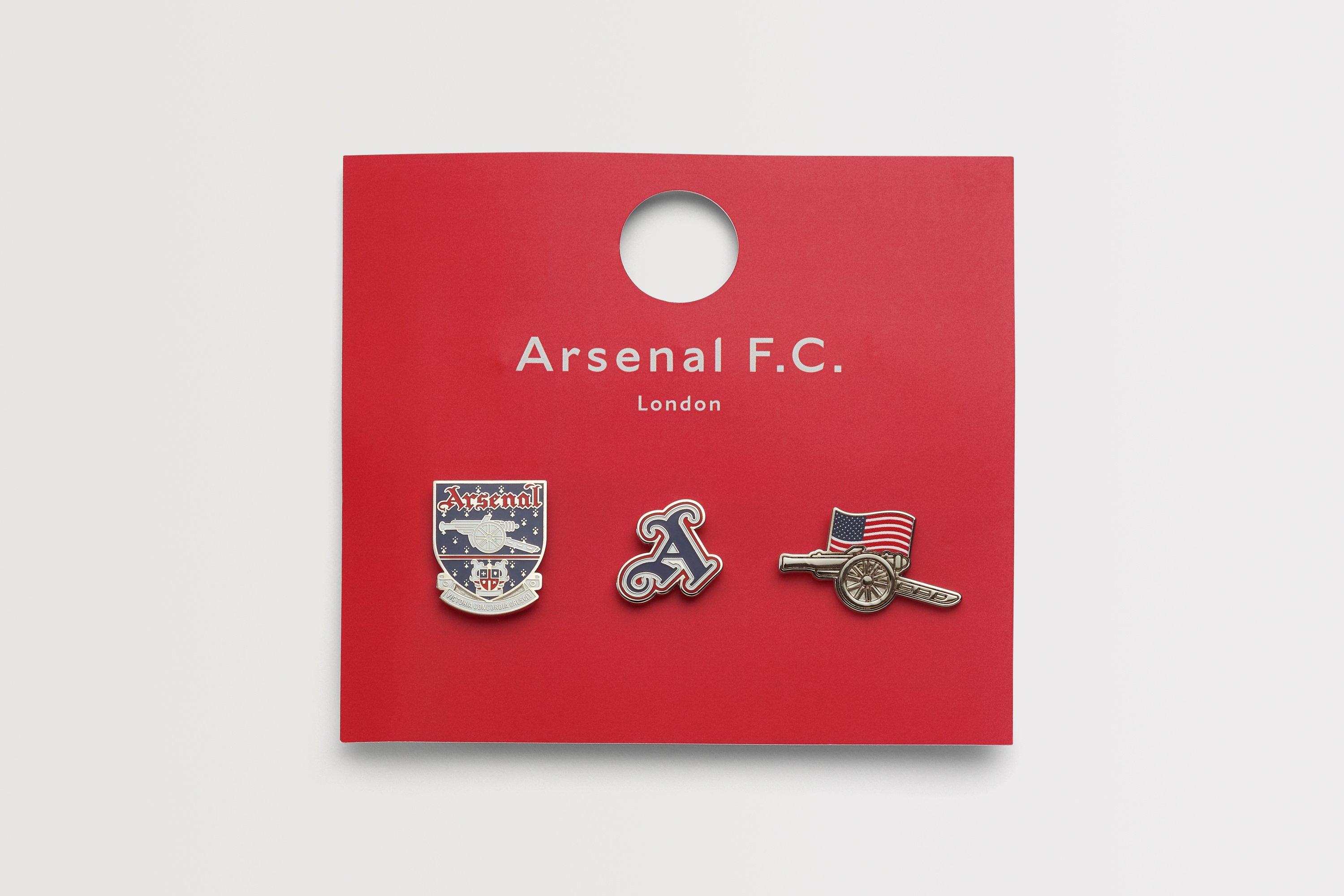 Arsenal Classics USA Navy Pin Badge Set