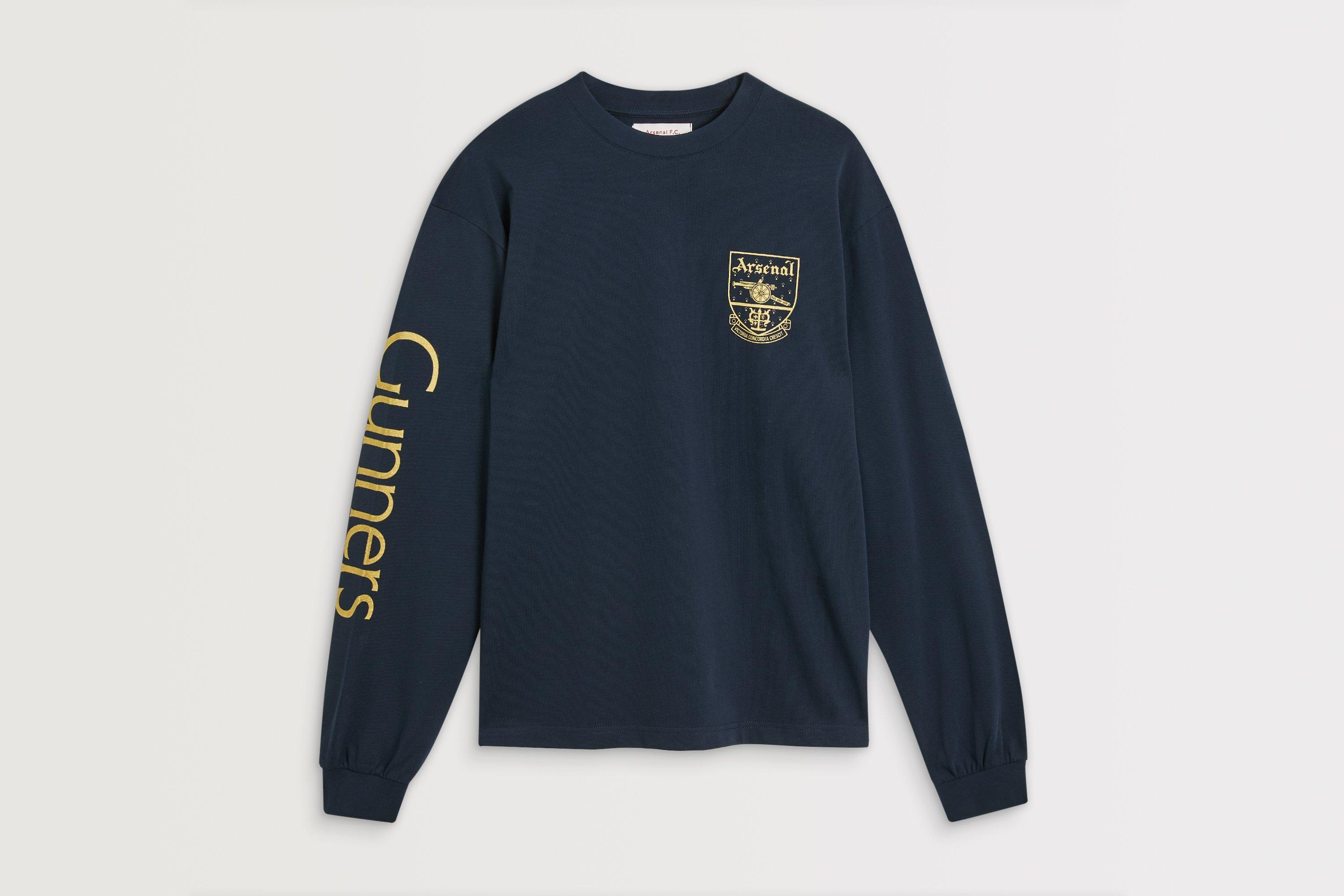 Arsenal Retro Crest Navy Long Sleeved T-Shirt | Official Online Store