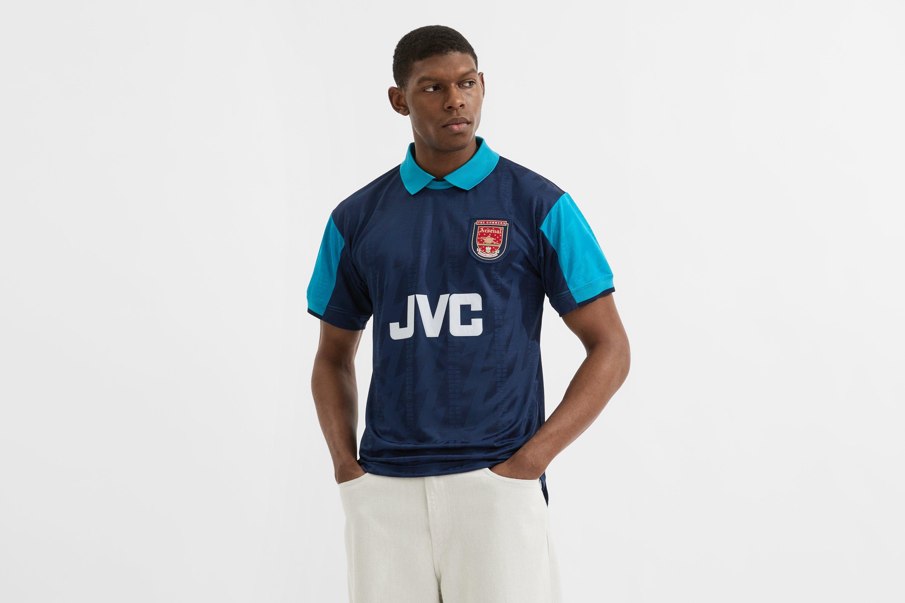 Arsenal Classics Retro 1995 Away Shirt | Official Online Store