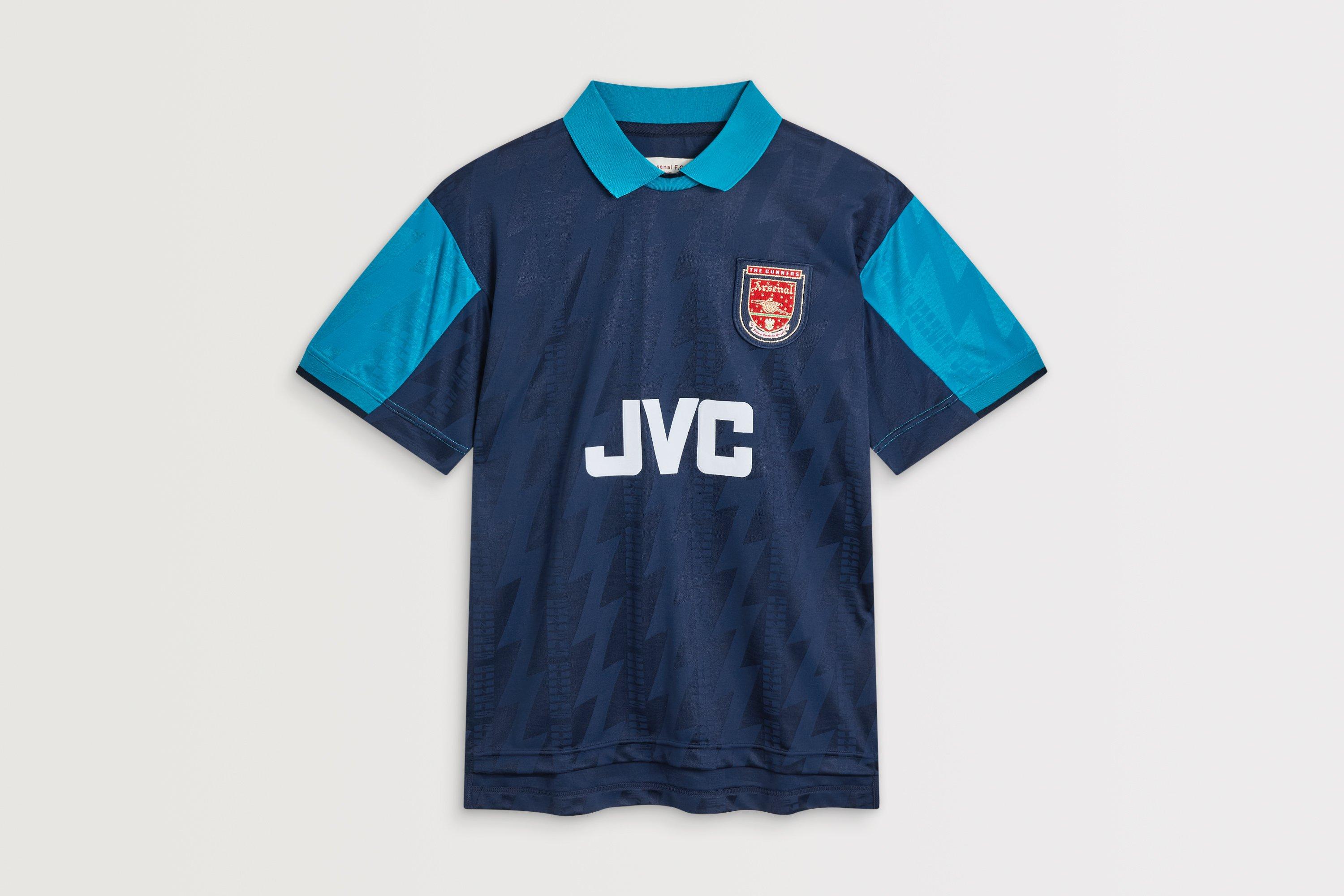 Official Arsenal Retro Kits & Collections | Official Online Store