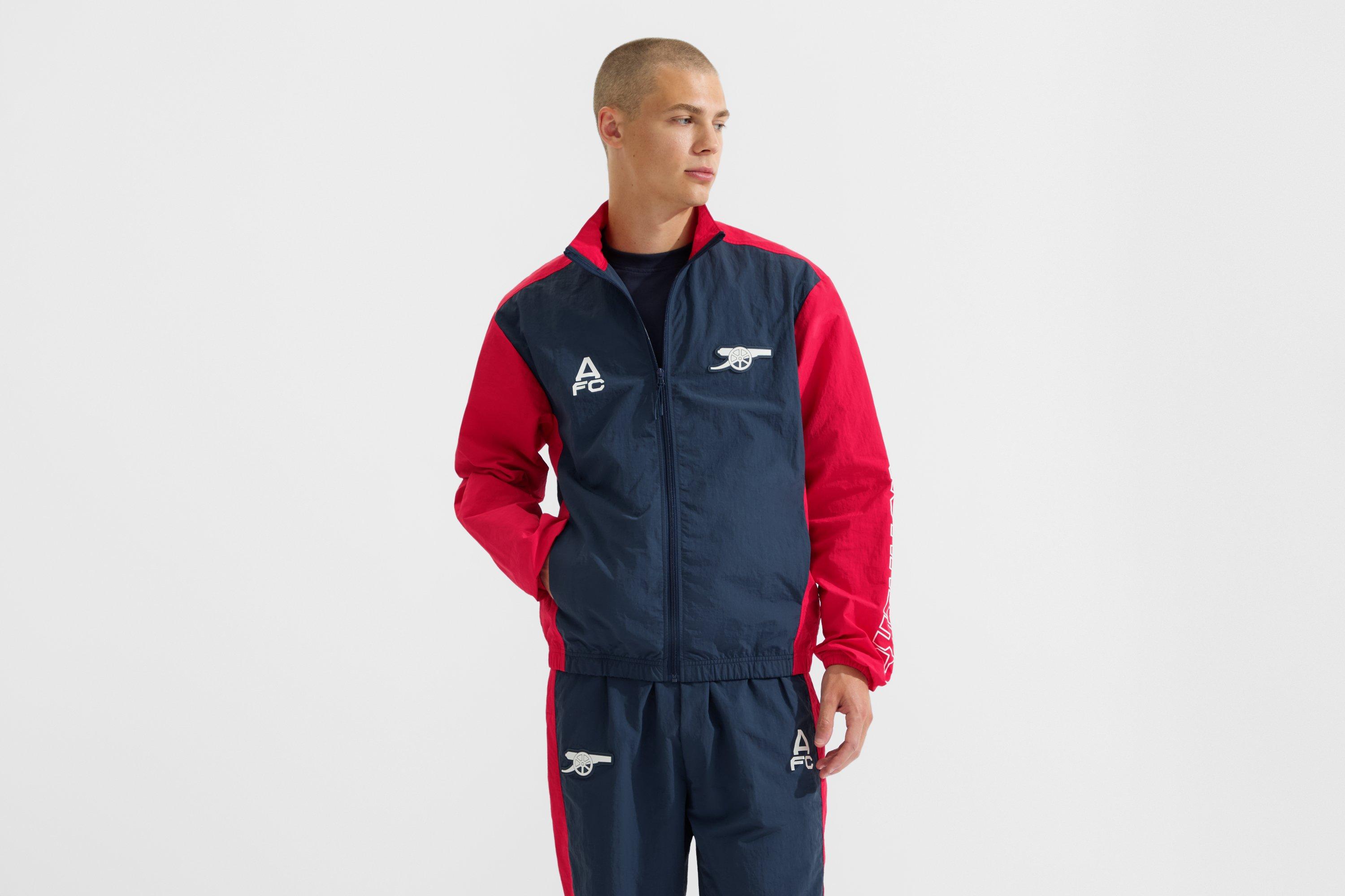 Arsenal Matchday Navy Gunners Track Jacket | Official Online Store