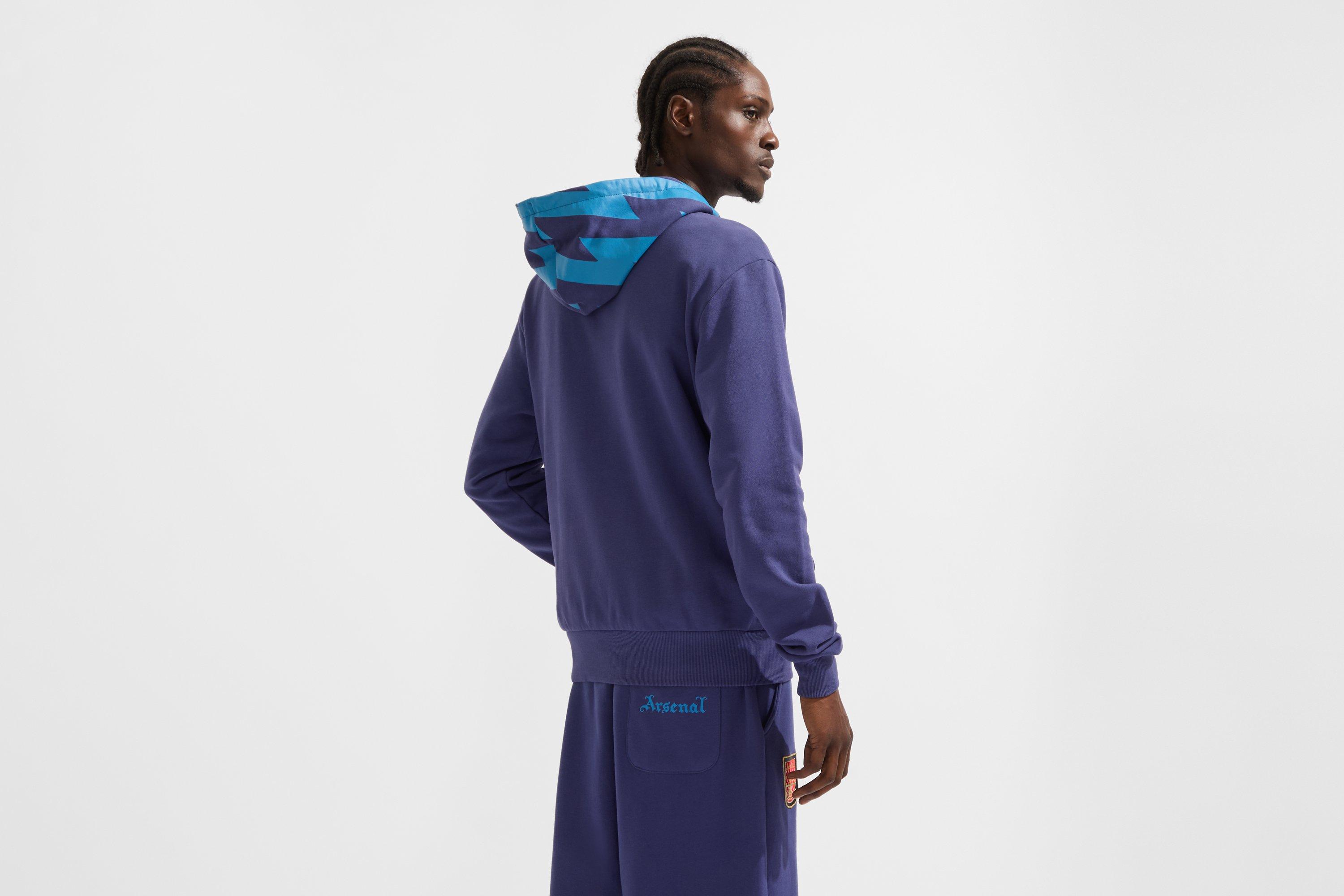 Arsenal Classics Bolt Hoodie | Official Online Store