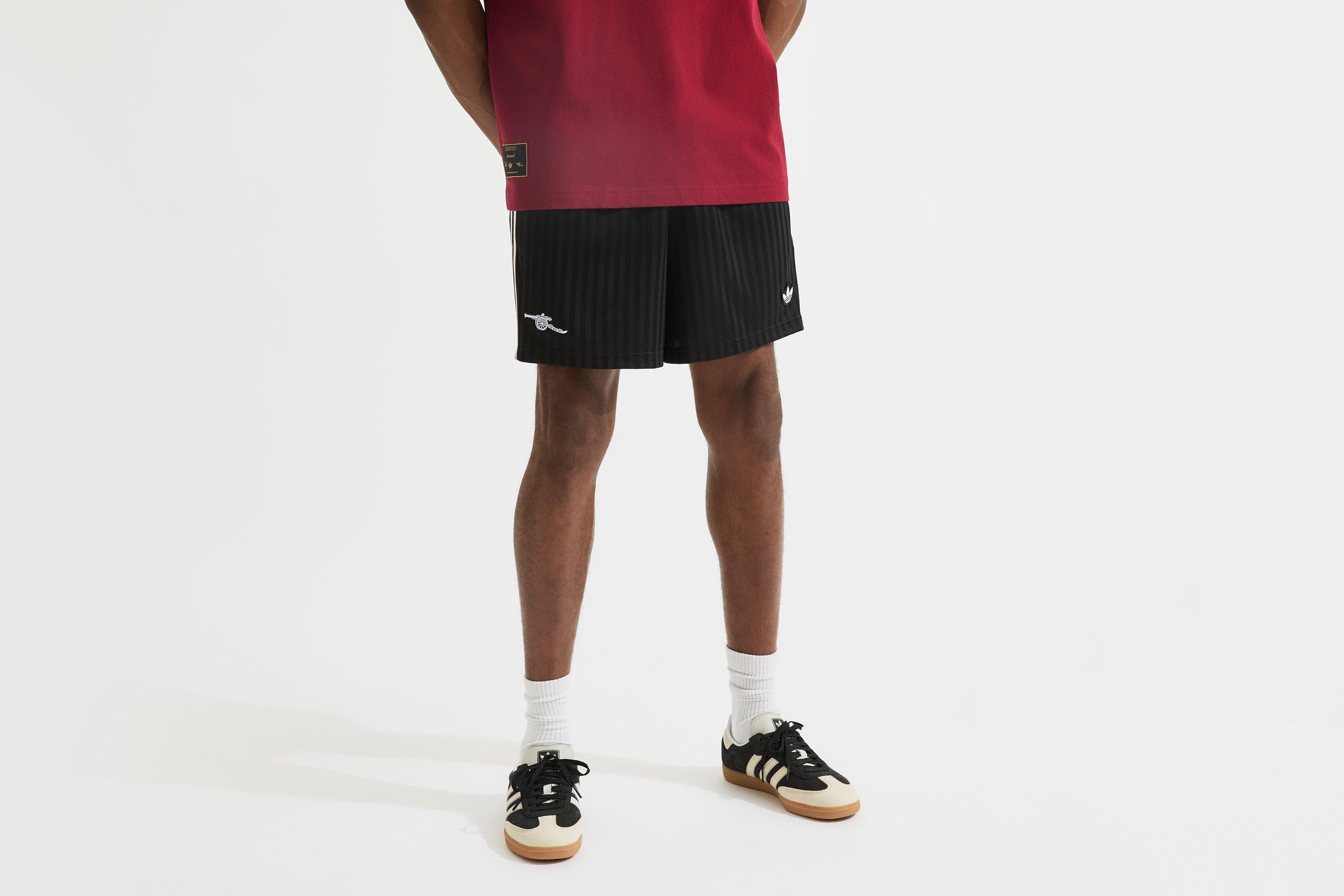 Arsenal adidas 25/26 Terrace Icons Shorts | Official Online Store
