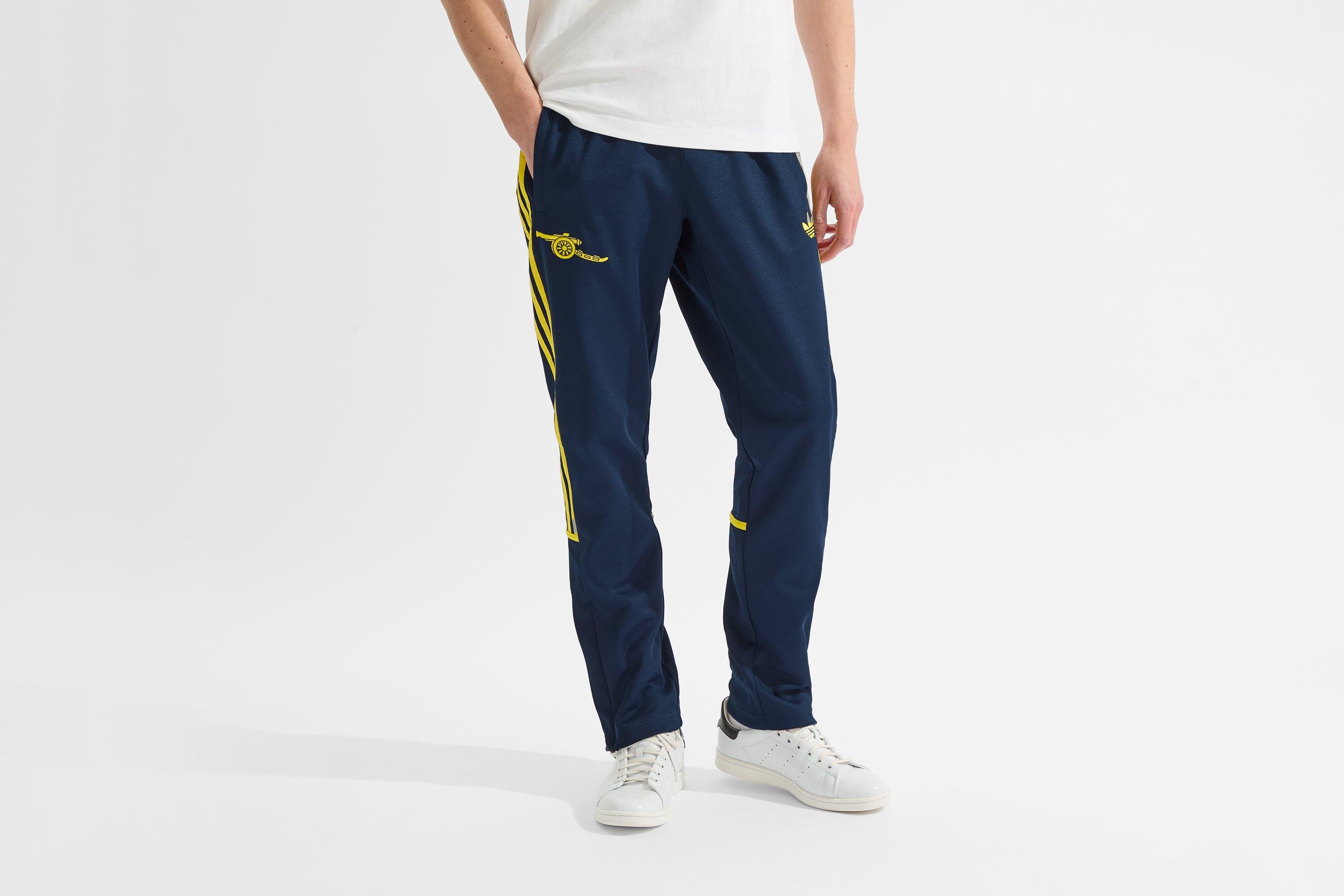Arsenal adidas 25/26 Lifestyler Track Pants | Official Online Store