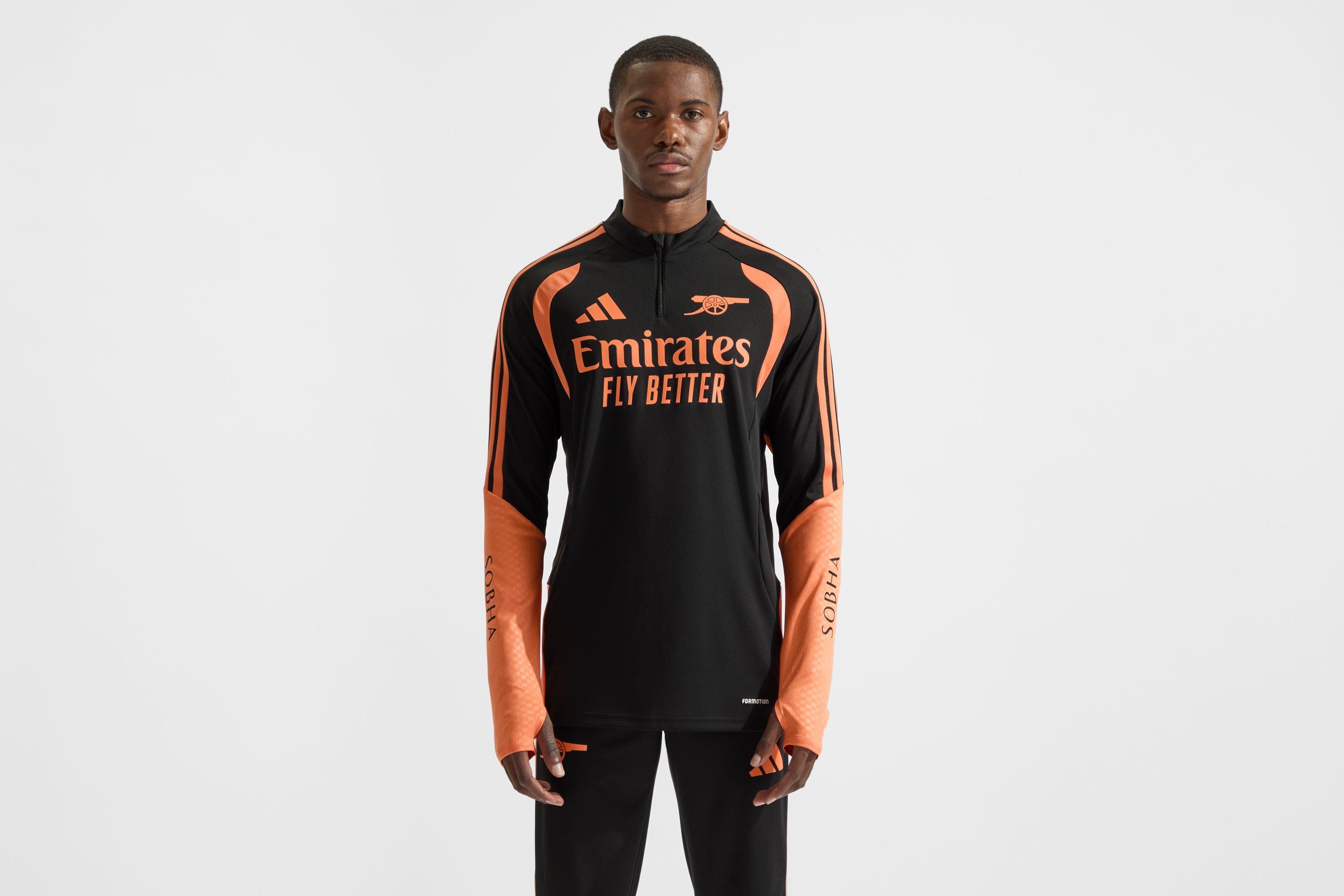  Arsenal ジャージセット L アーセナル　ドリルトップ Arsenal adidas 26/27 Black 1/4 Zip Training Top | Official Online