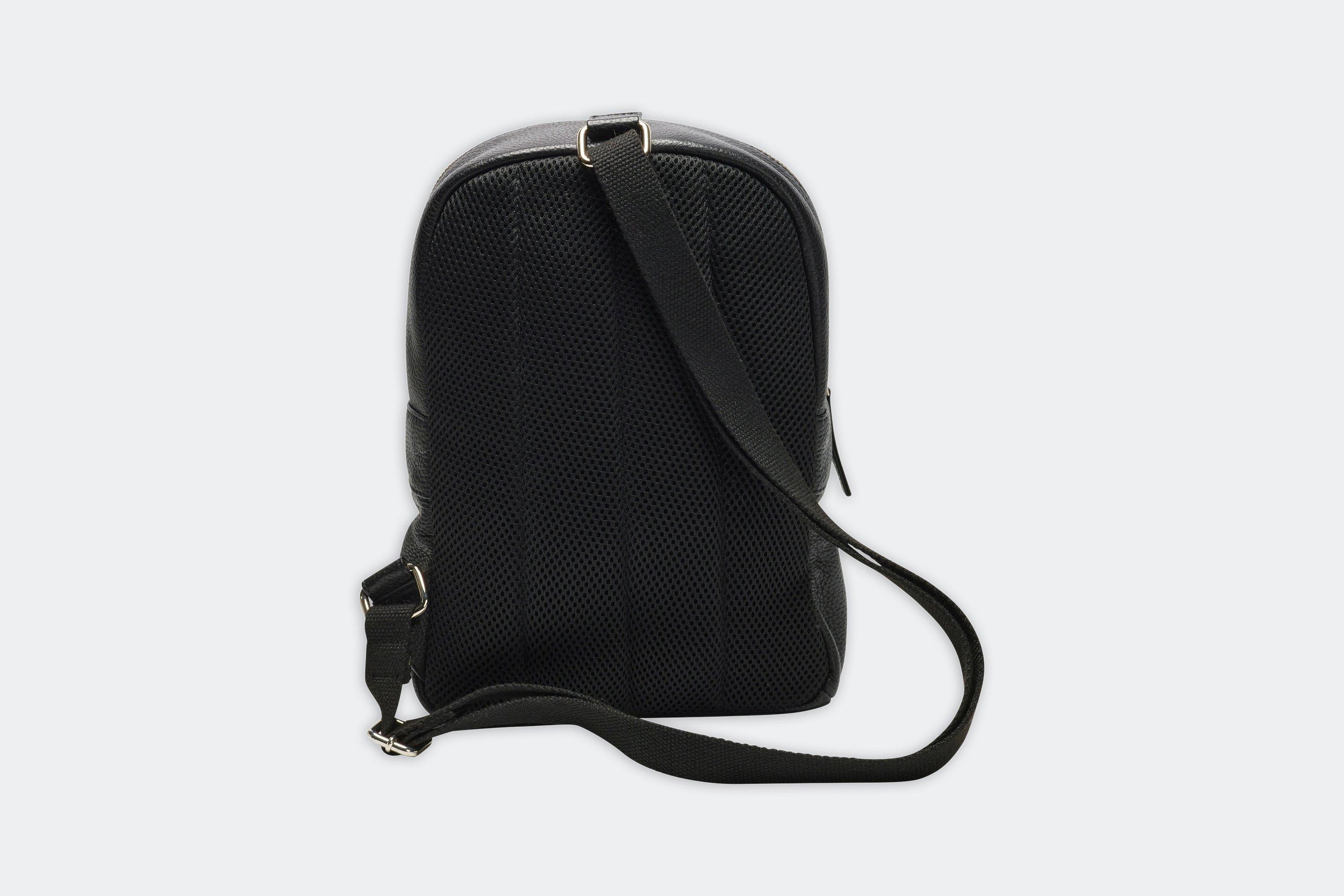 lululemon belt bag 2l dimensions Review: Lululemon Everywhere Belt Bag 1L vs 2L