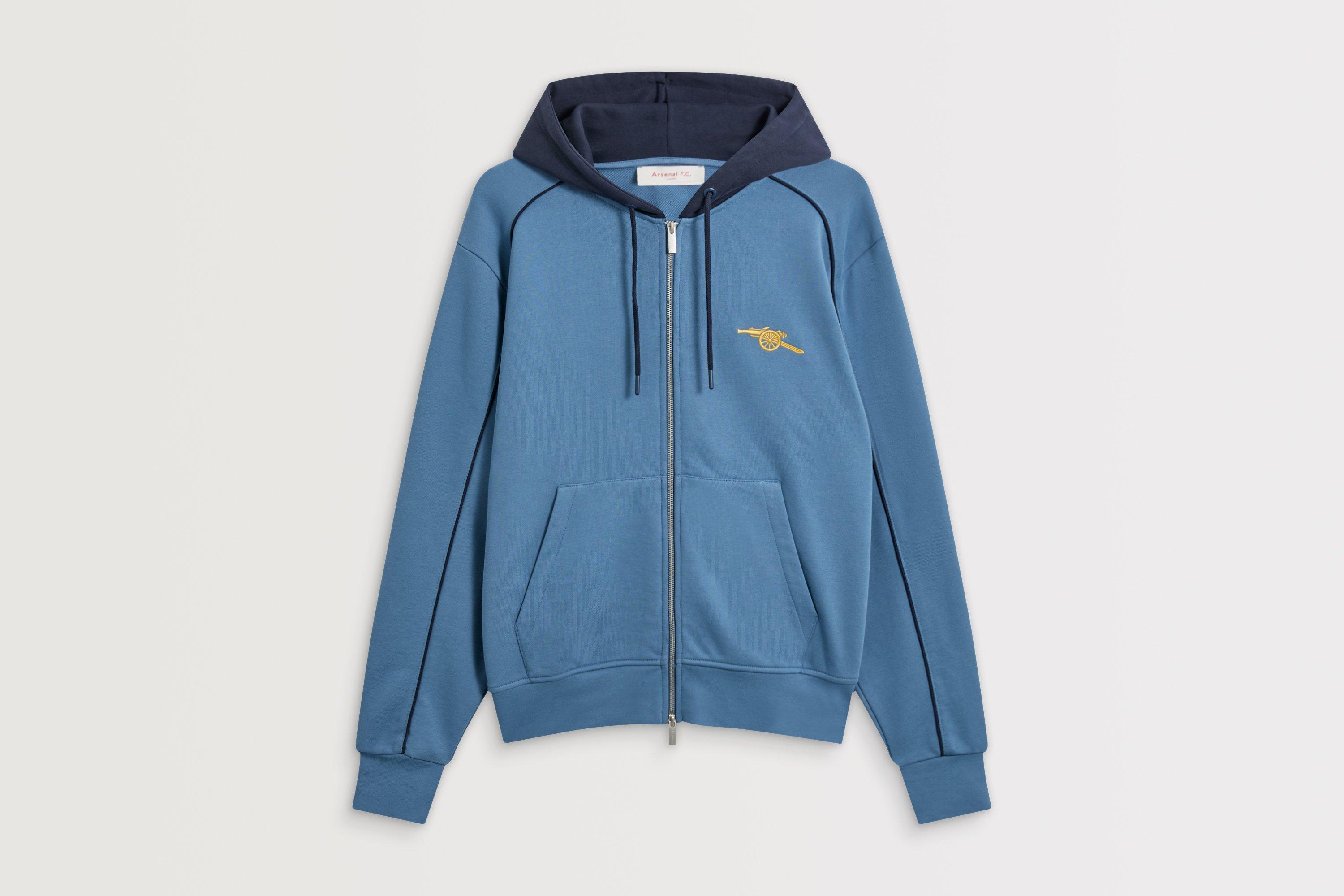 Sweatshirts & Hoodies