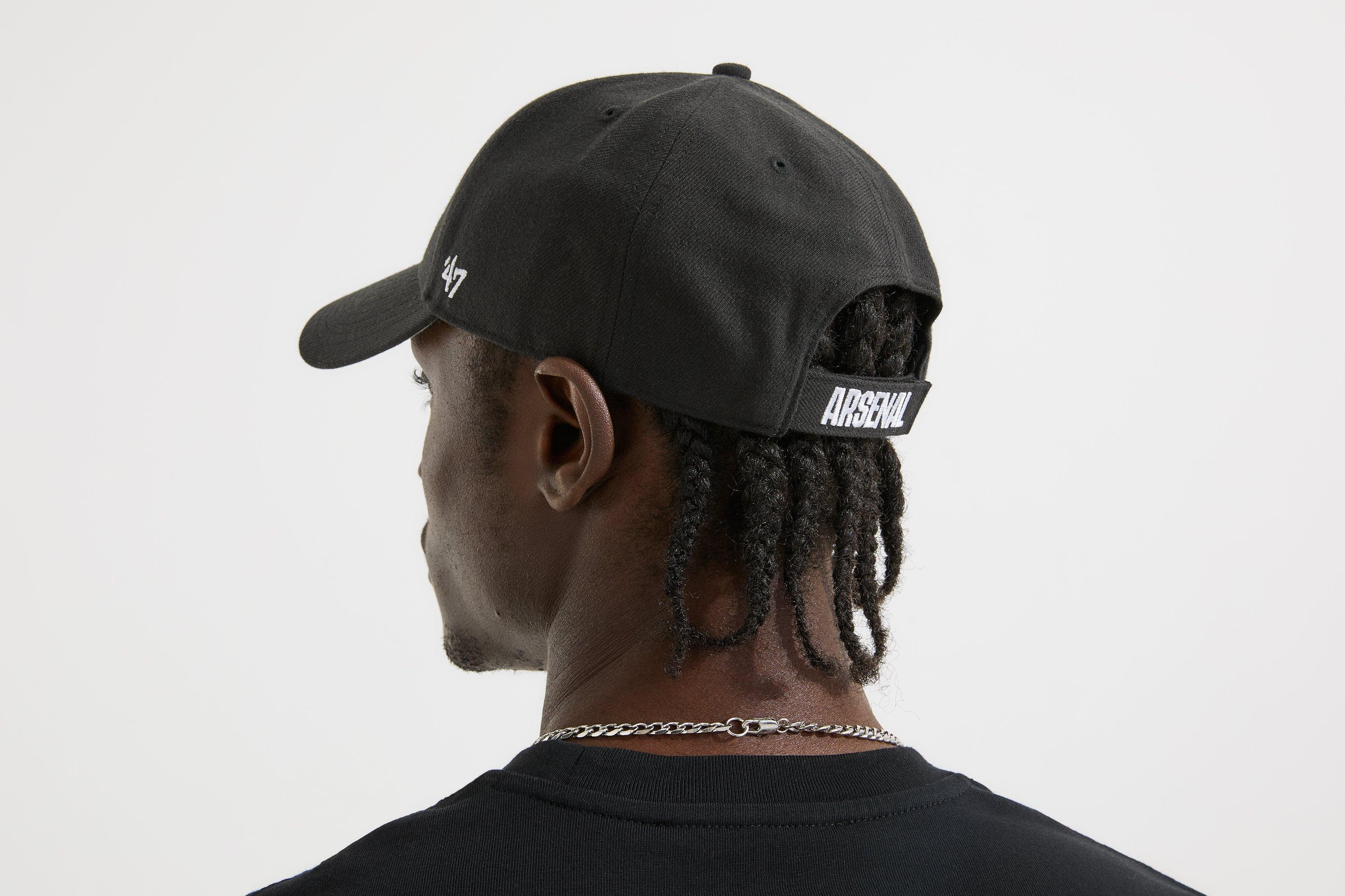 Arsenal 47 Black Crest Cap | Official Online Store