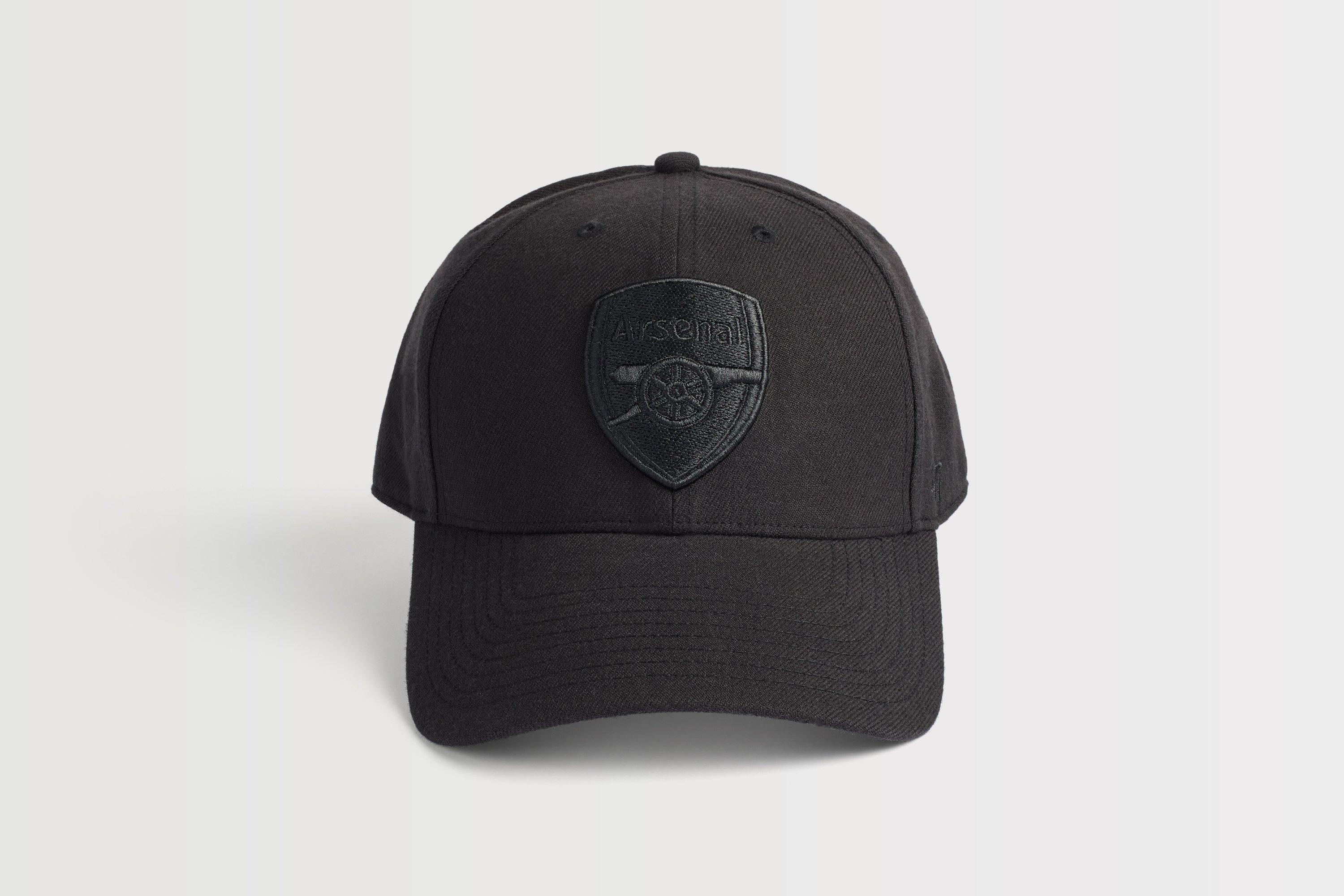 Arsenal 47 Blackout Crest Snapback Cap