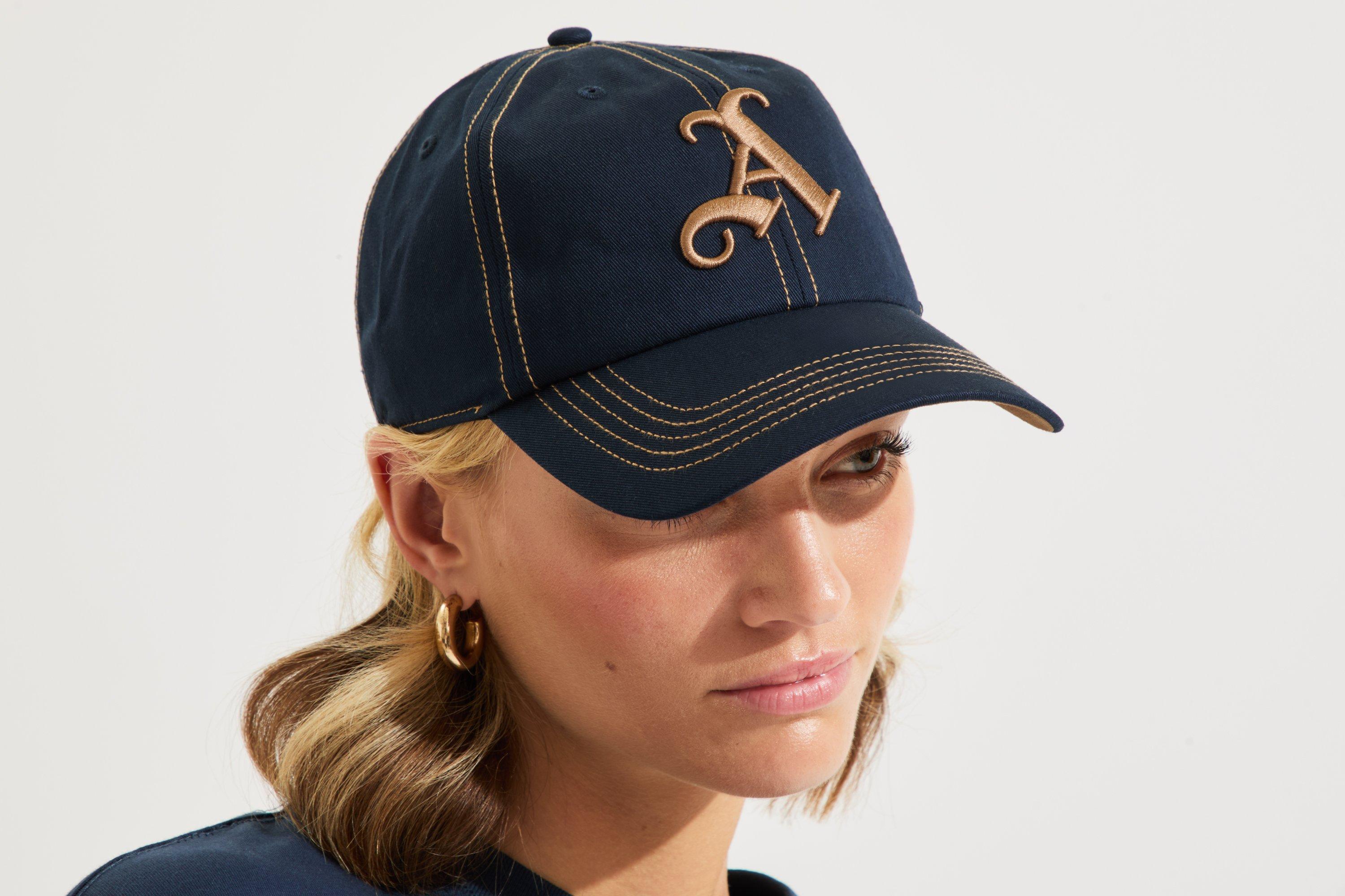 Arsenal 47 Navy Gothic A Contrast Stitch Cap | Official Online Store