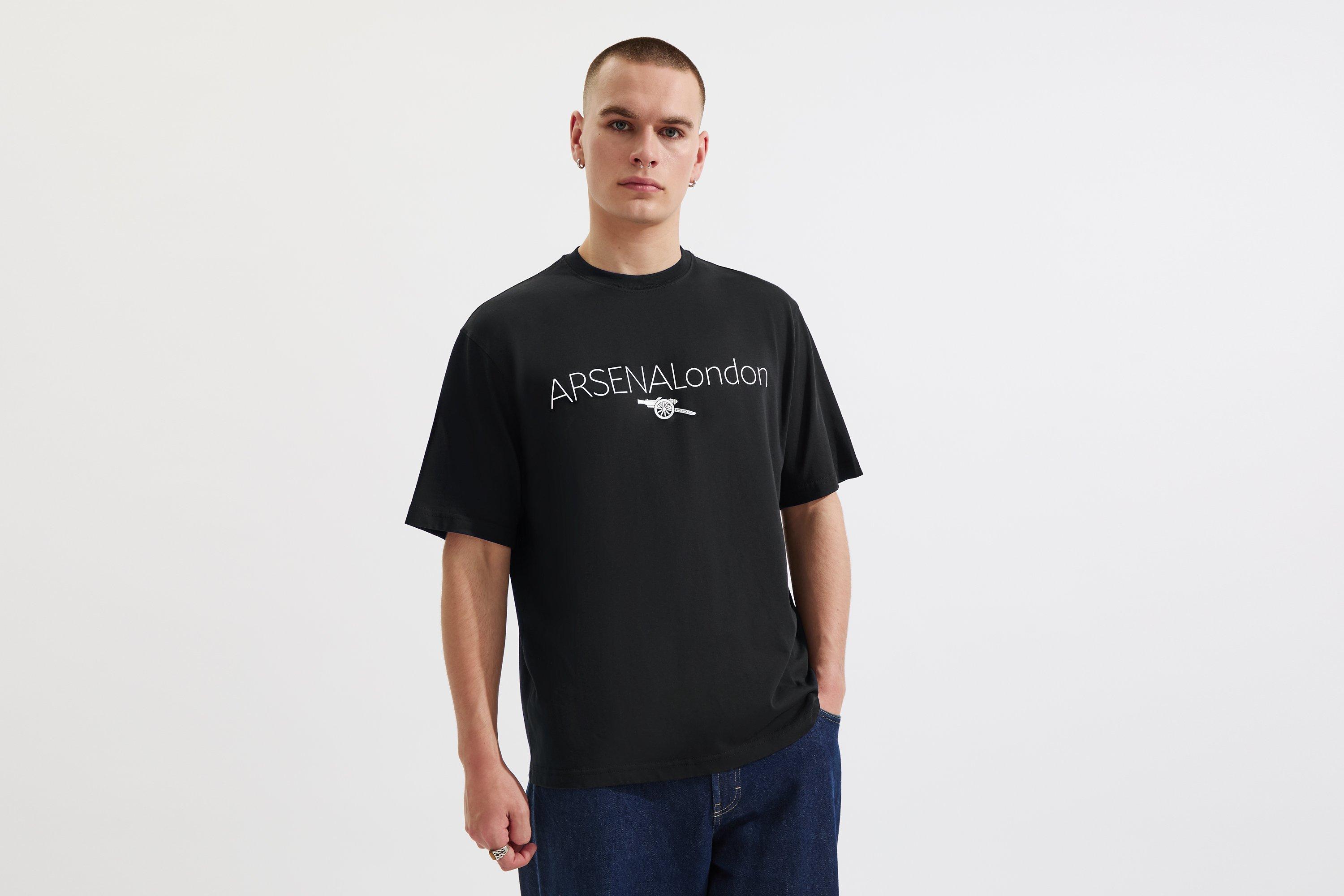 Arsenal London Black Graphic T-Shirt | Official Online Store
