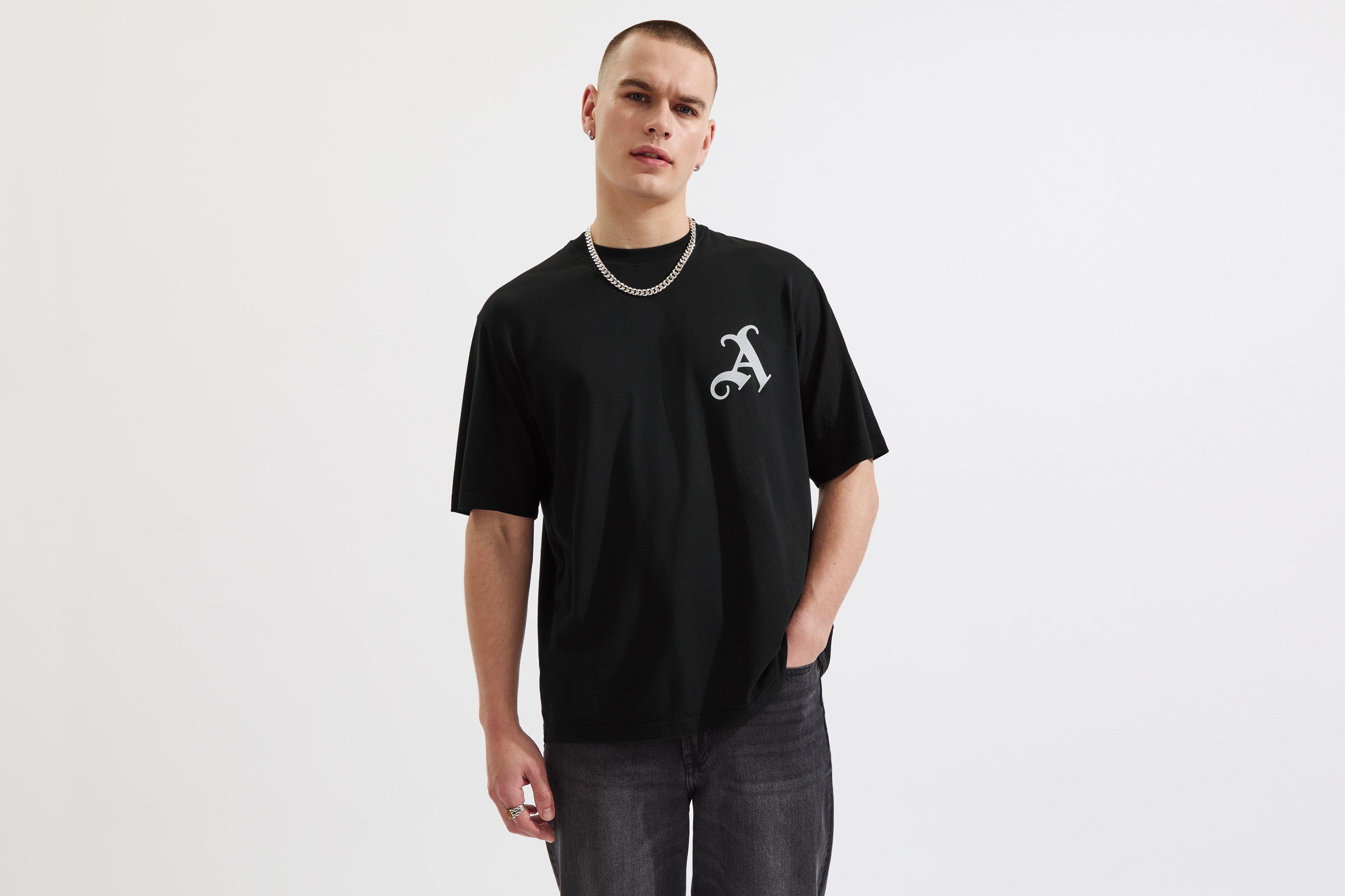 Arsenal 1886 Black Graphic T-Shirt | Official Online Store