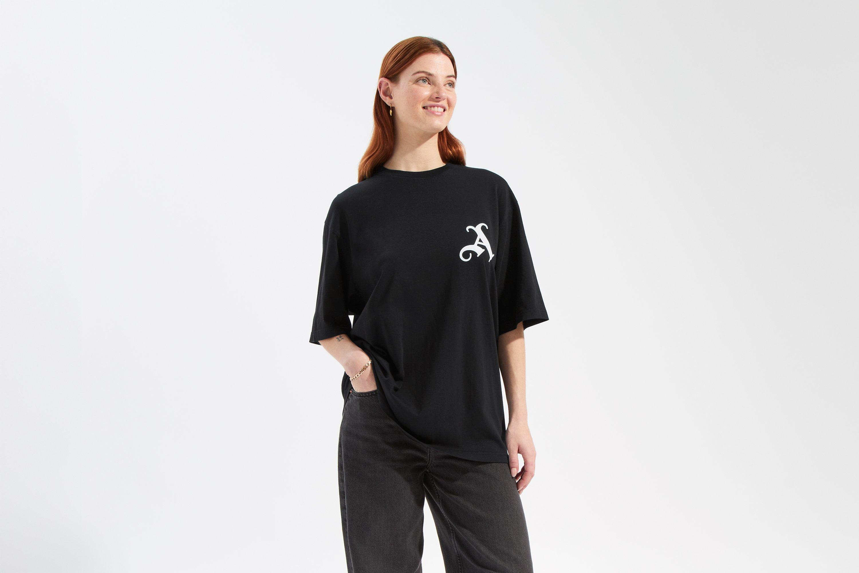Arsenal 1886 Black Graphic T-Shirt | Official Online Store