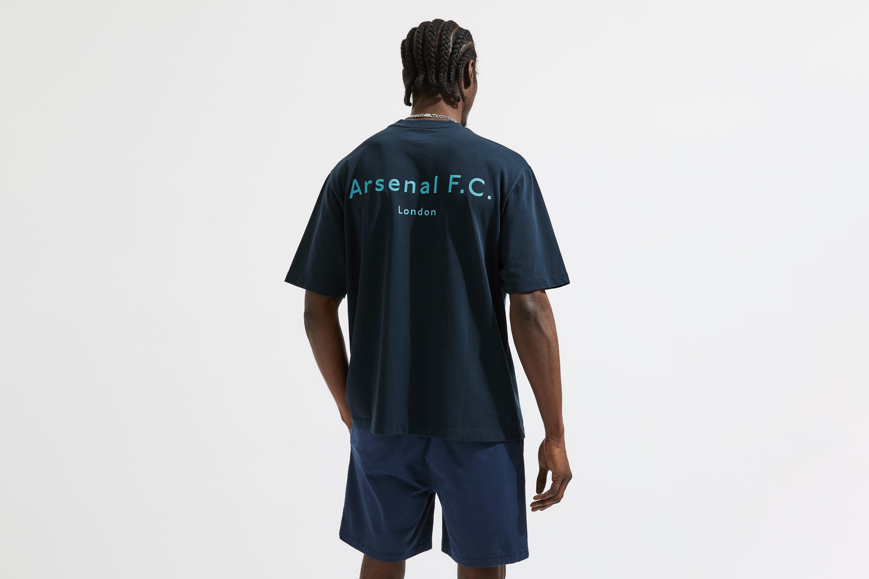 Arsenal Chapman Navy Unisex T-Shirt | Official Online Store