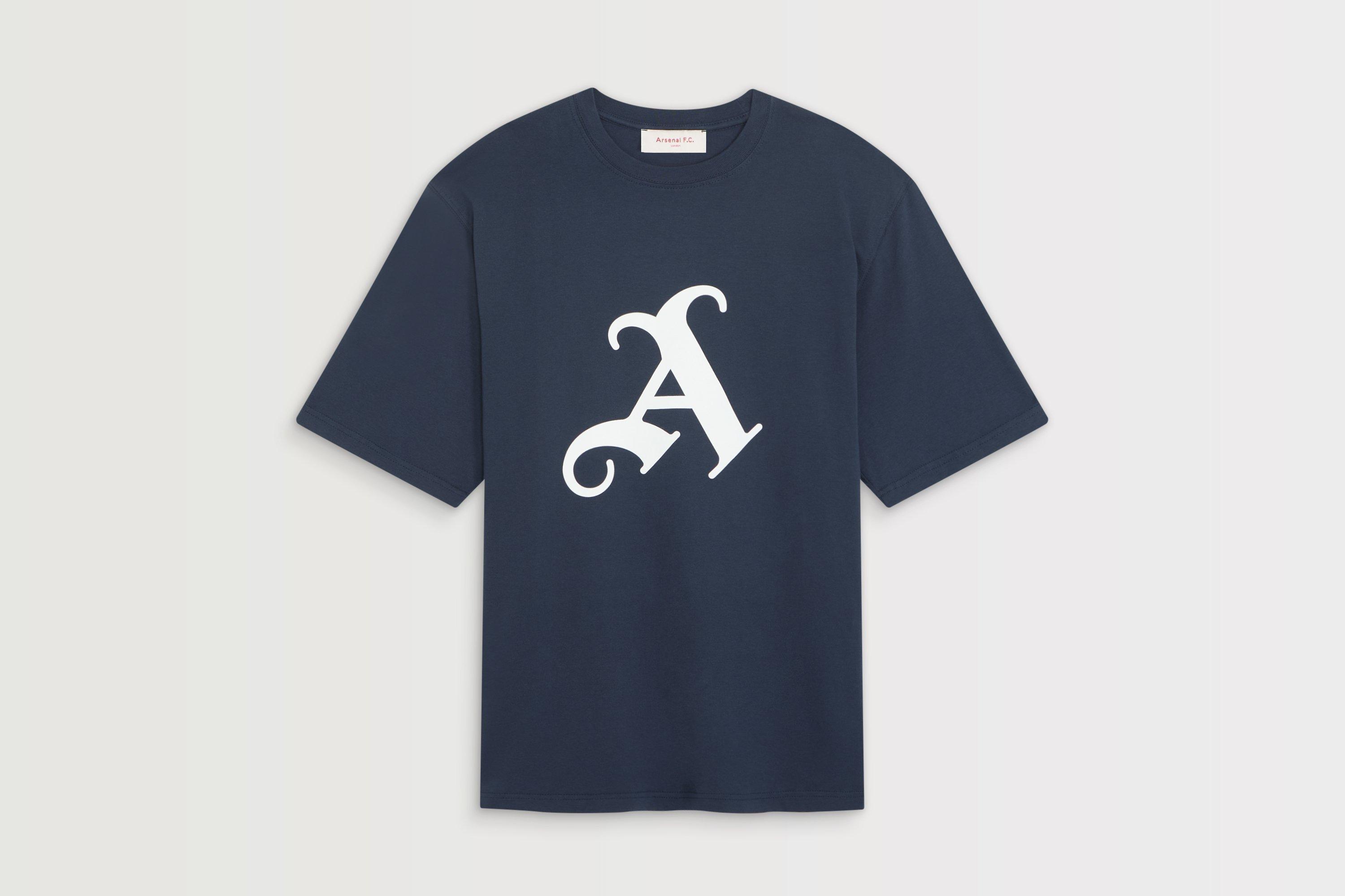 Arsenal Graphic Navy Legend T-Shirt | Official Online Store