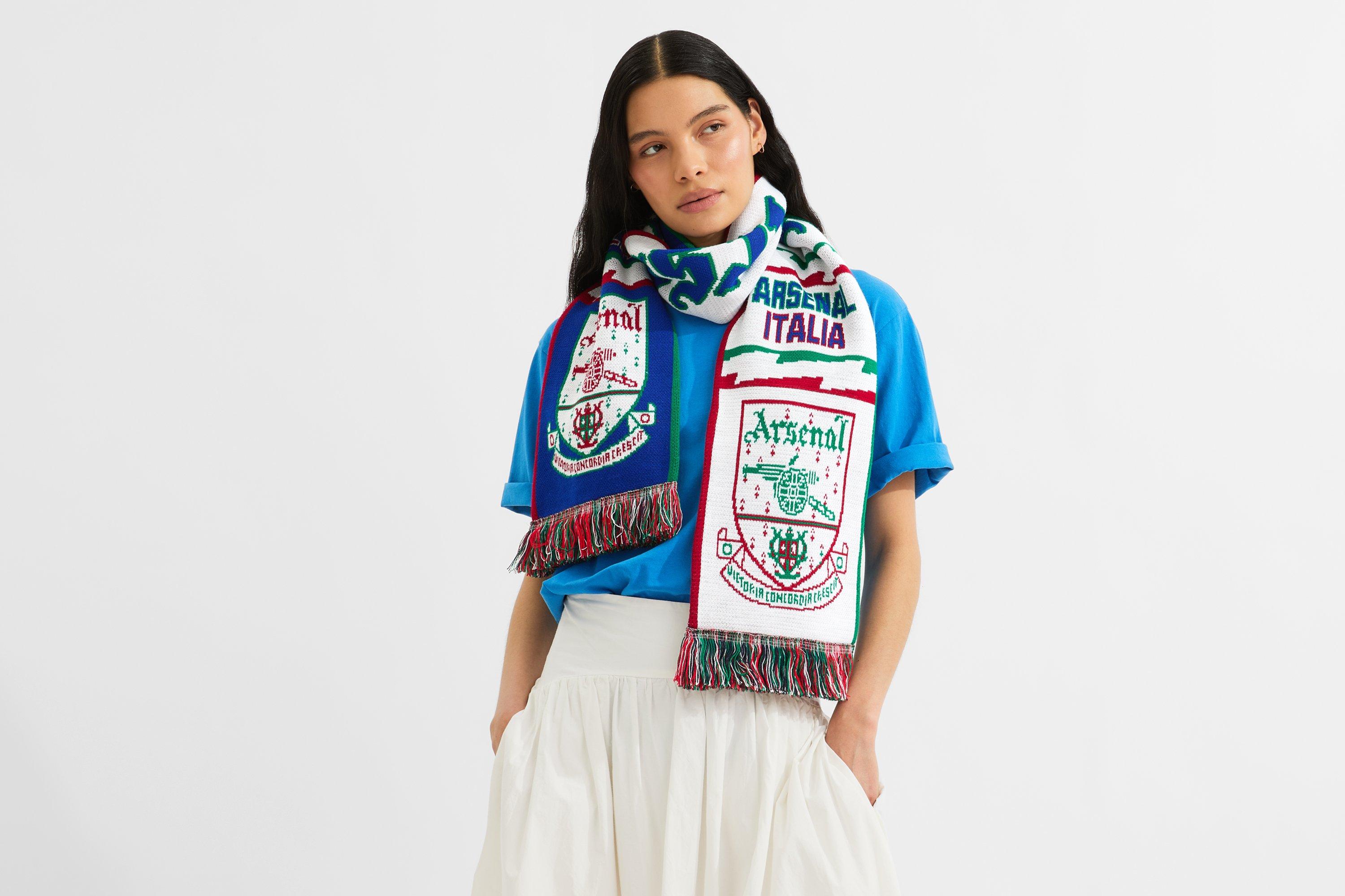 Arsenal Matchday Italy Blue Scarf | Official Online Store