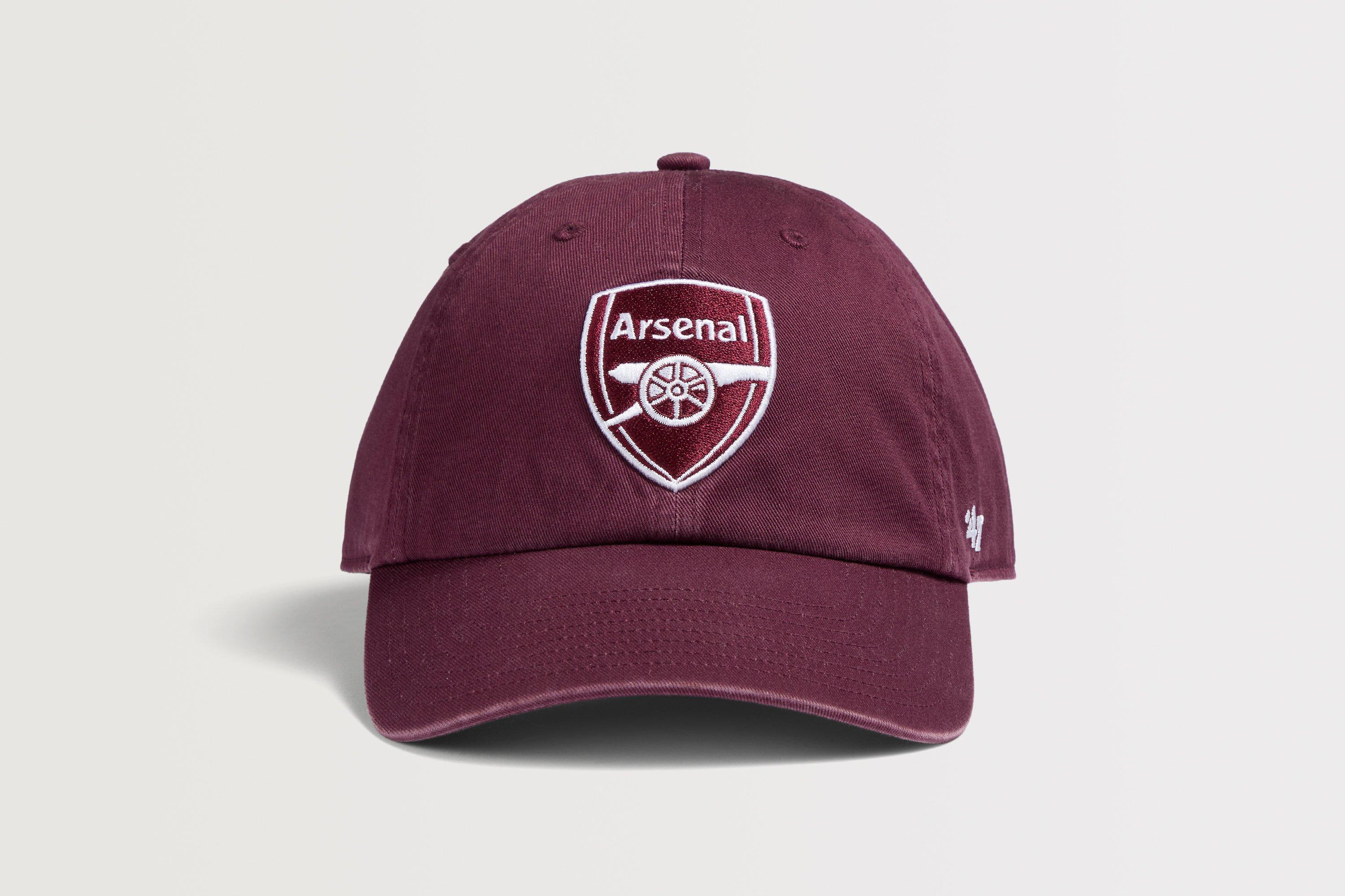 Arsenal 47 Essentials Burgundy Crest Cap | Official Online Store