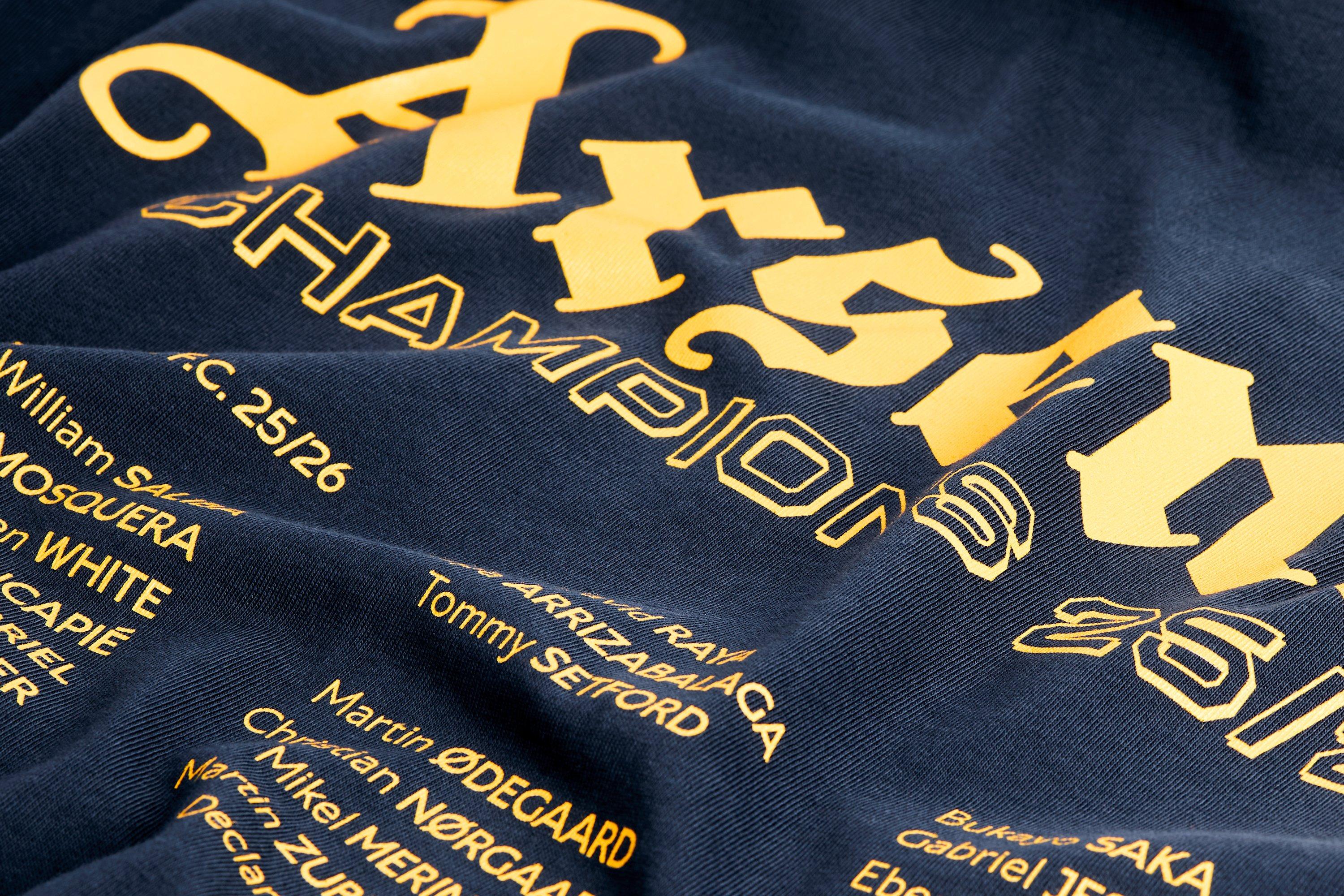 Arsenal Champions Squad 25/26 Navy Crew T-Shirt | Official Online