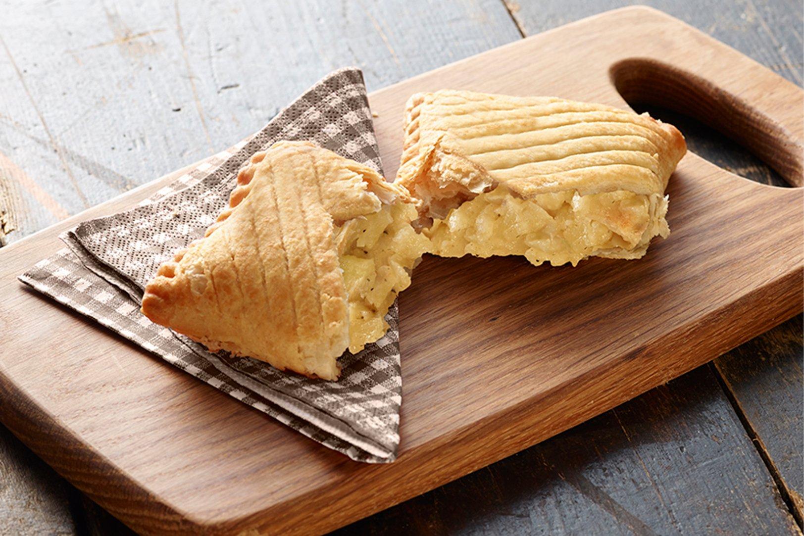 Proper Cornish Unbaked Cheese & Onion Slice