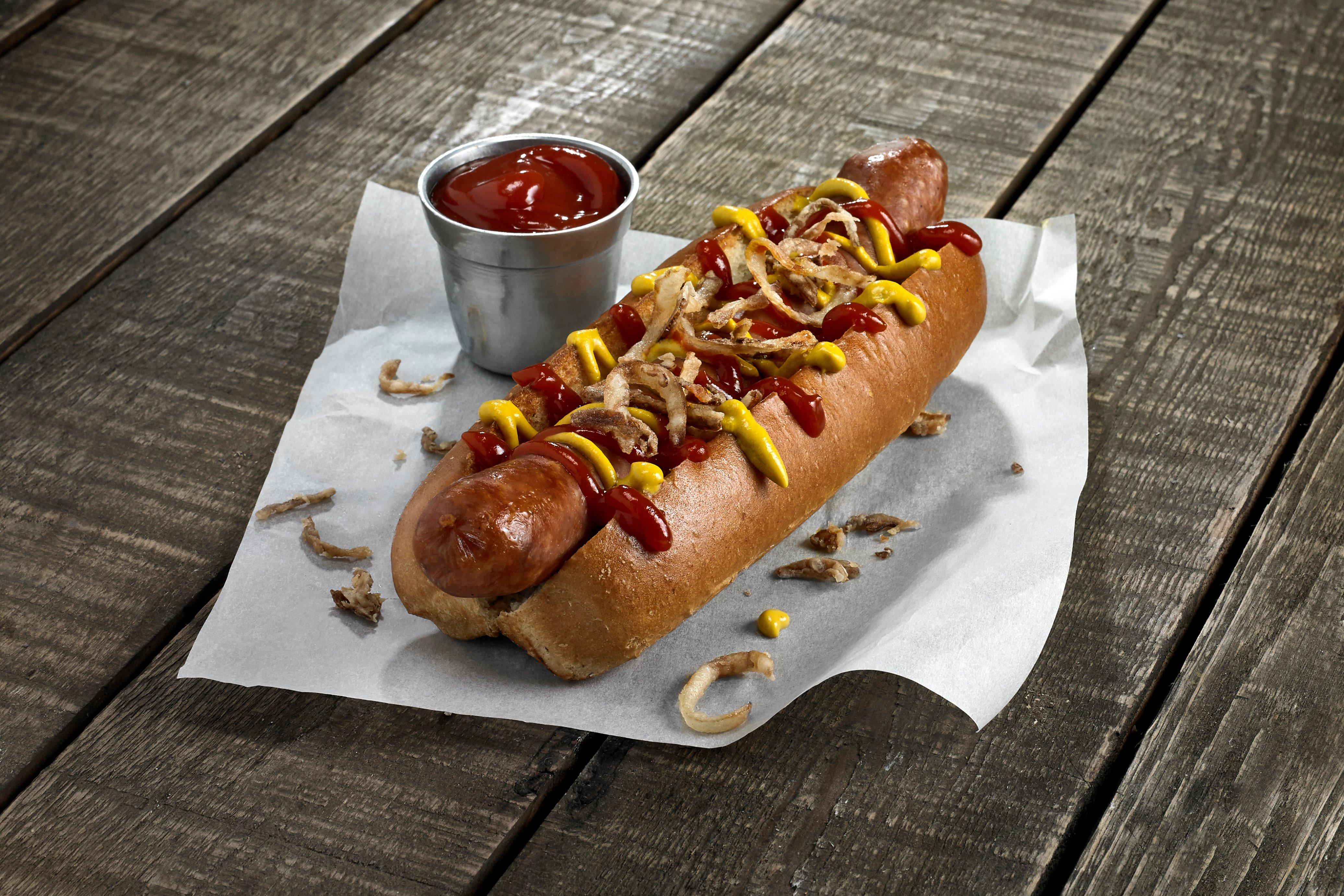 Big Al's Beechwood Smoked Gourmet Pork Hot Dog 90g Wholesale – Buy