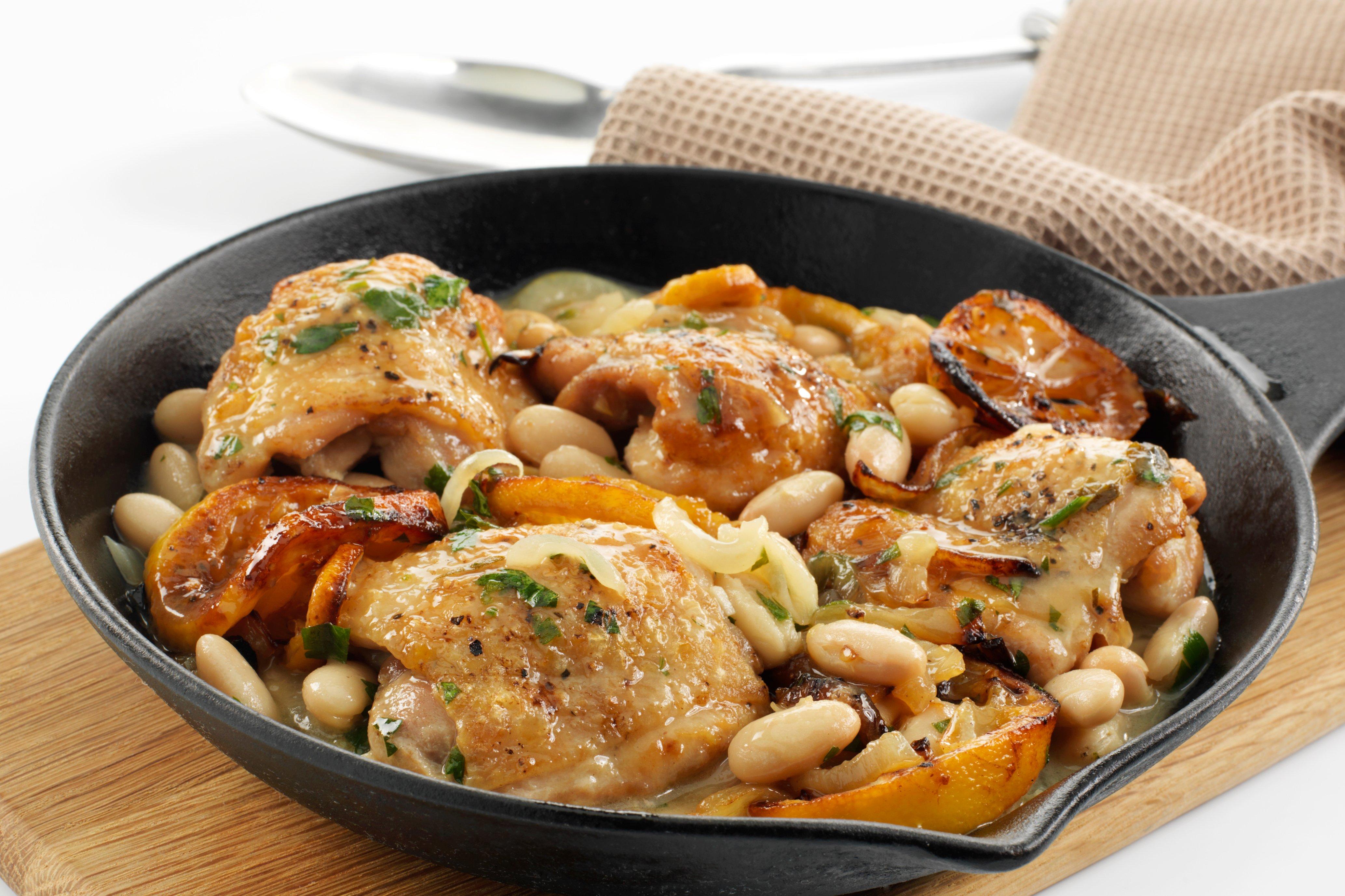 British Red Tractor Halal Skin On and Boneless Chicken Thighs