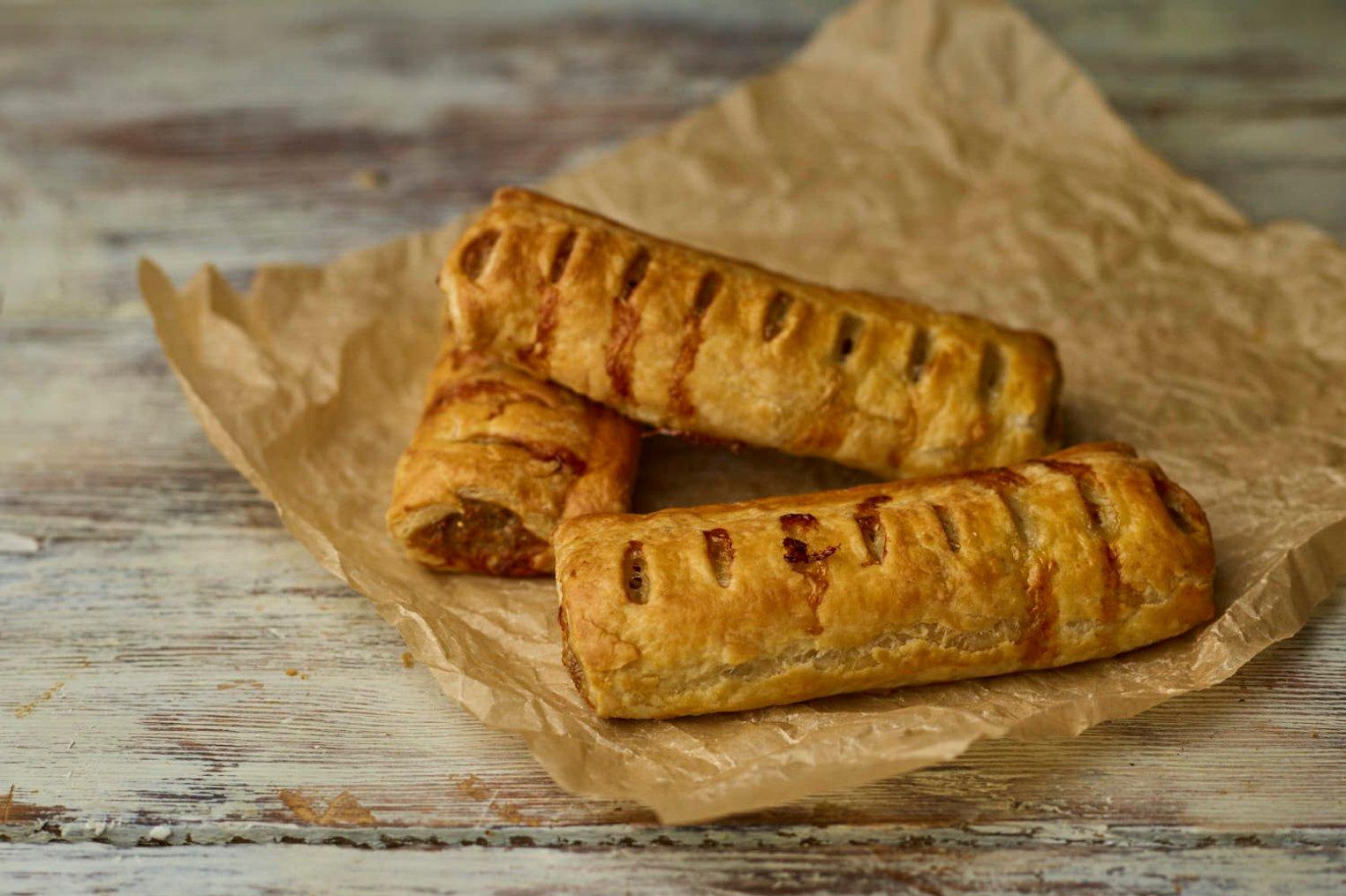 Phat 6" Schools Sausage Roll