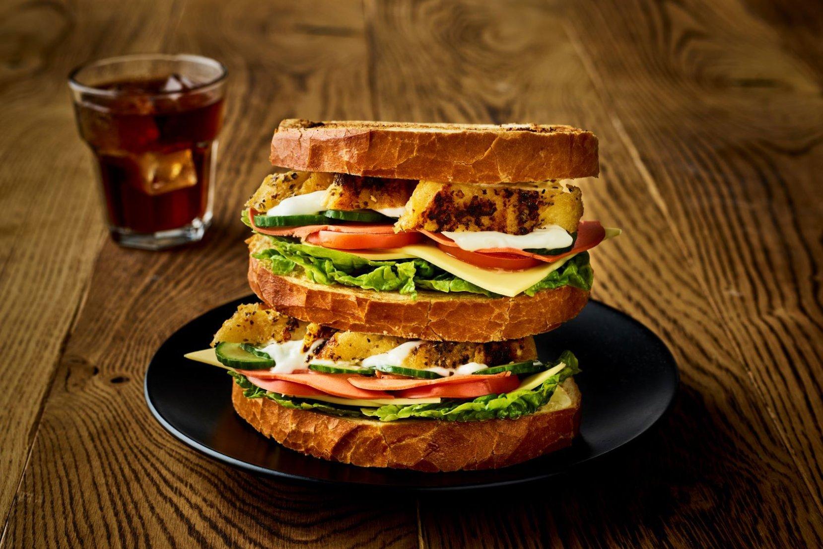 Quorn Vegan Chicken free slices