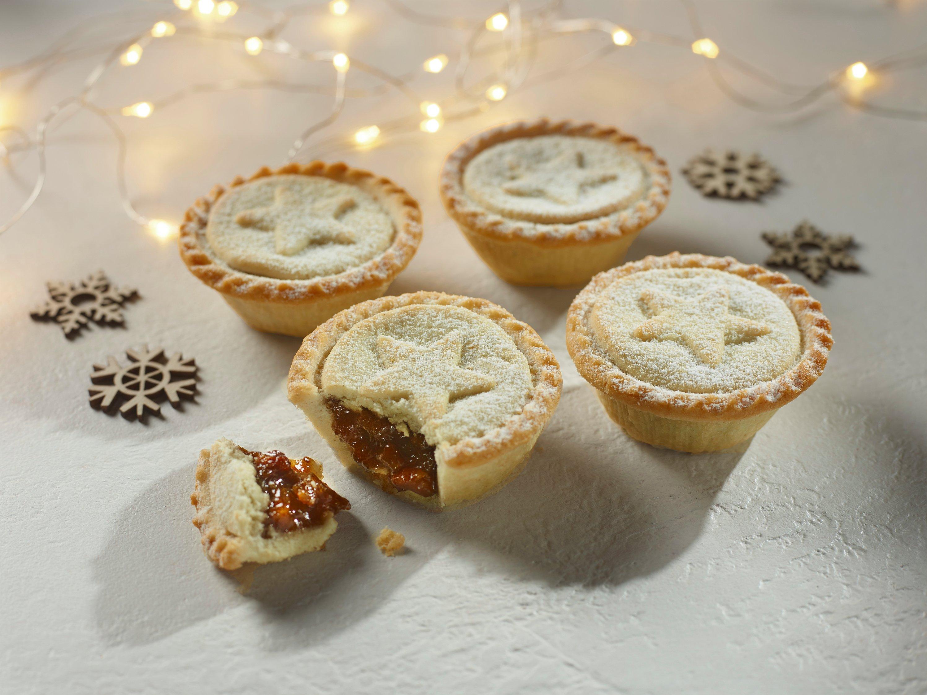 La Boulangerie Mince Pies In-Store Bakery Food-To-Go Country