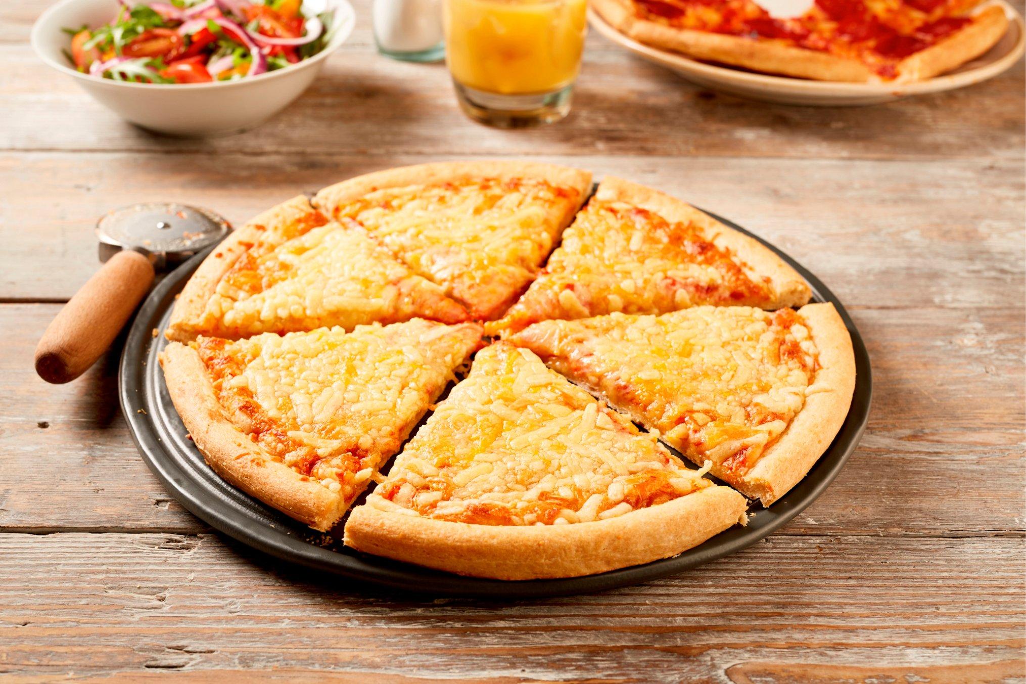 Goodfella's Big Cheese Takeaway Pizza