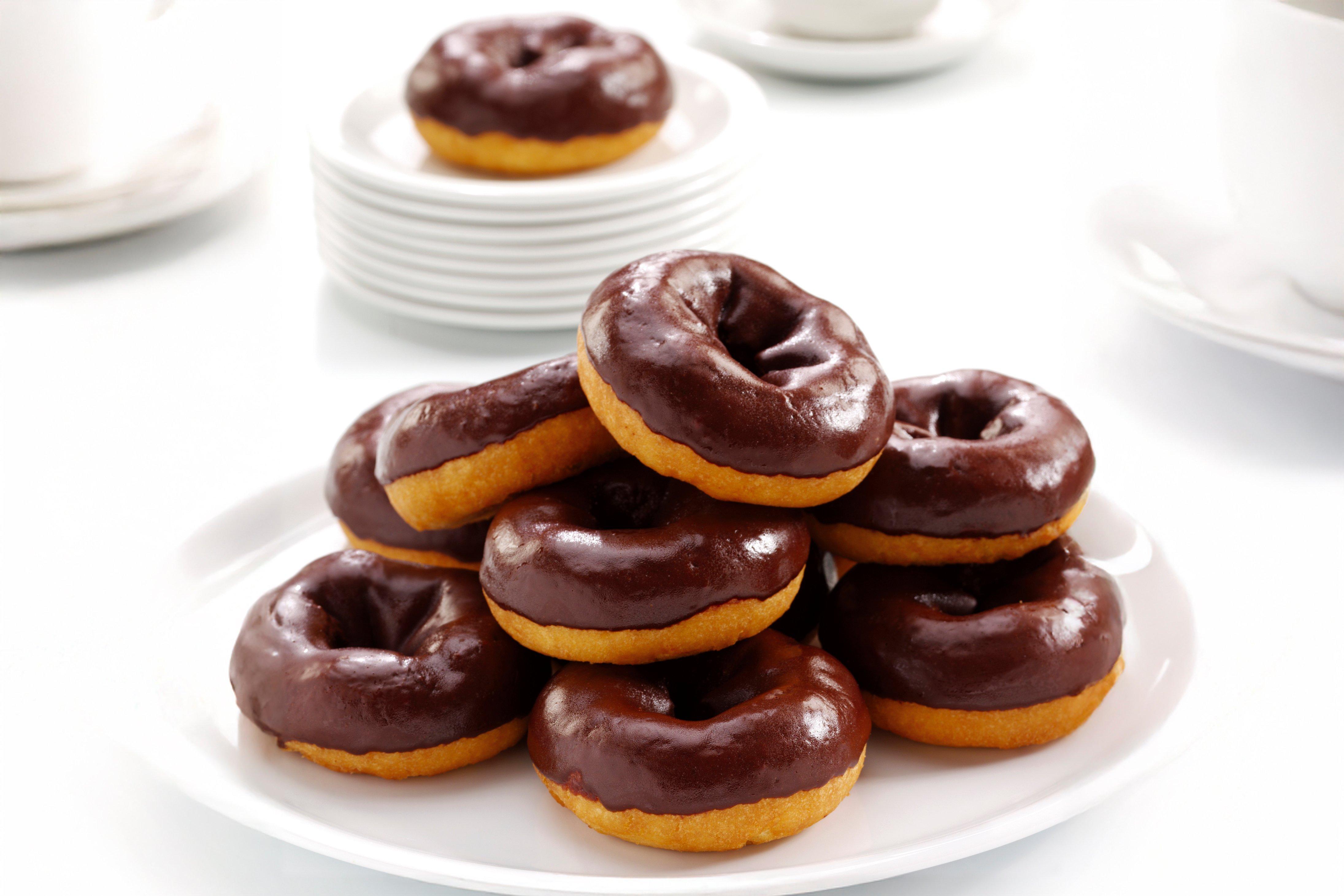 Chocolate Flavour Topped Ring Doughnuts