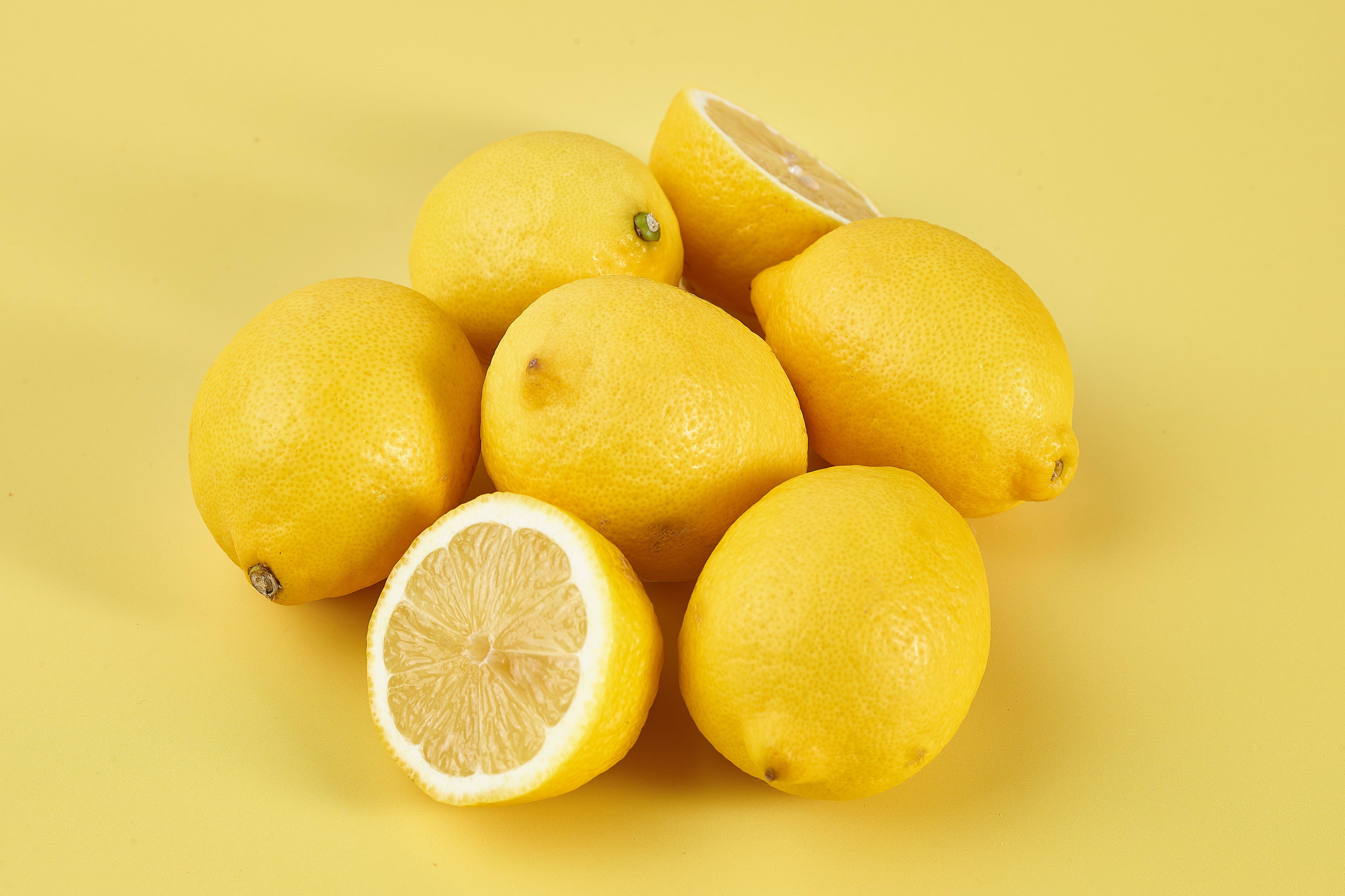 Large Lemon