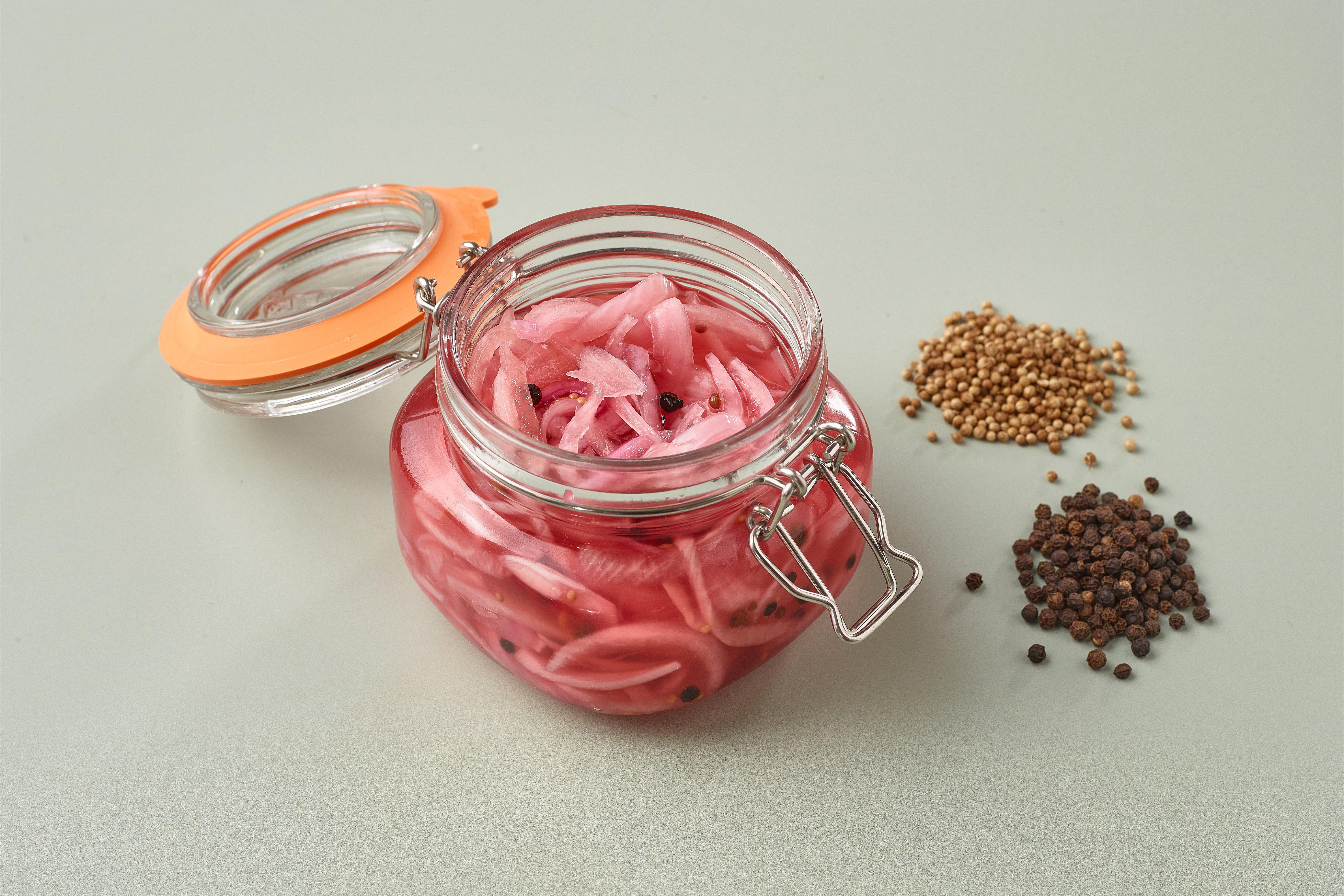 Fresh Kitchen Pickled Sweet & Sour Red Onion