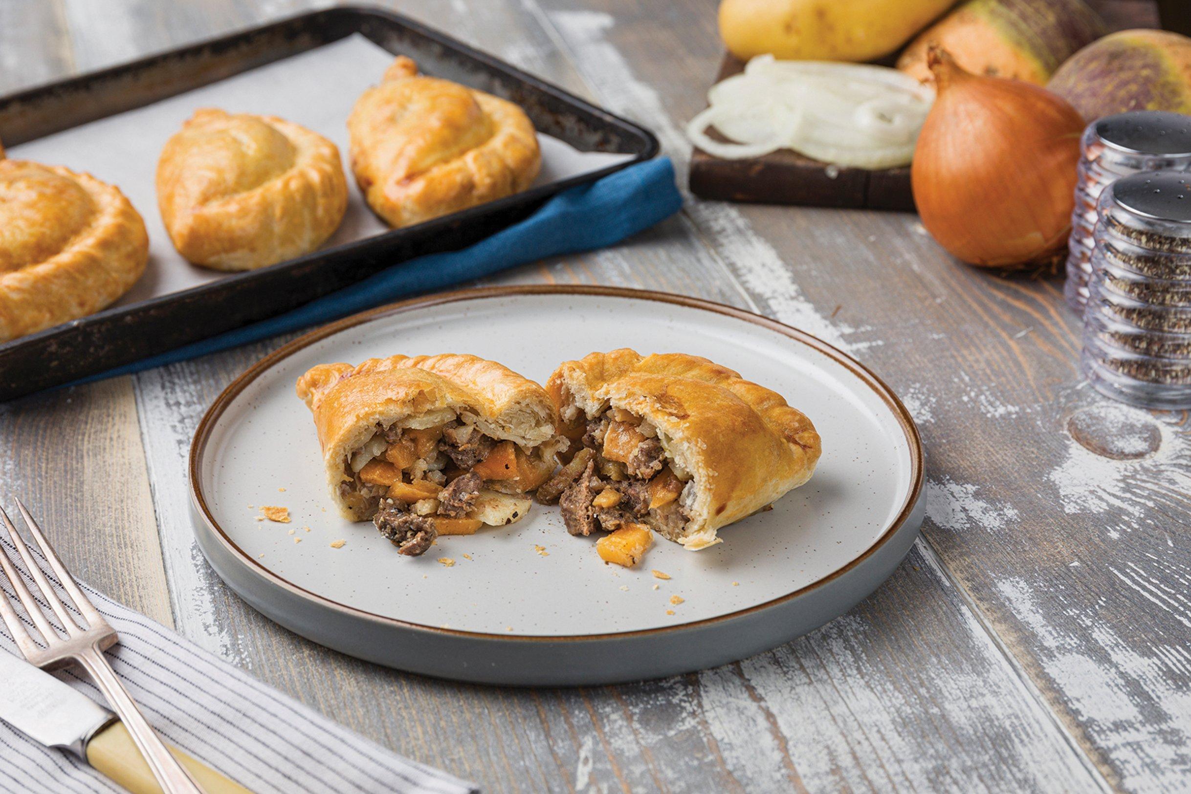 Proper Cornish Cocktail Steak Pasty