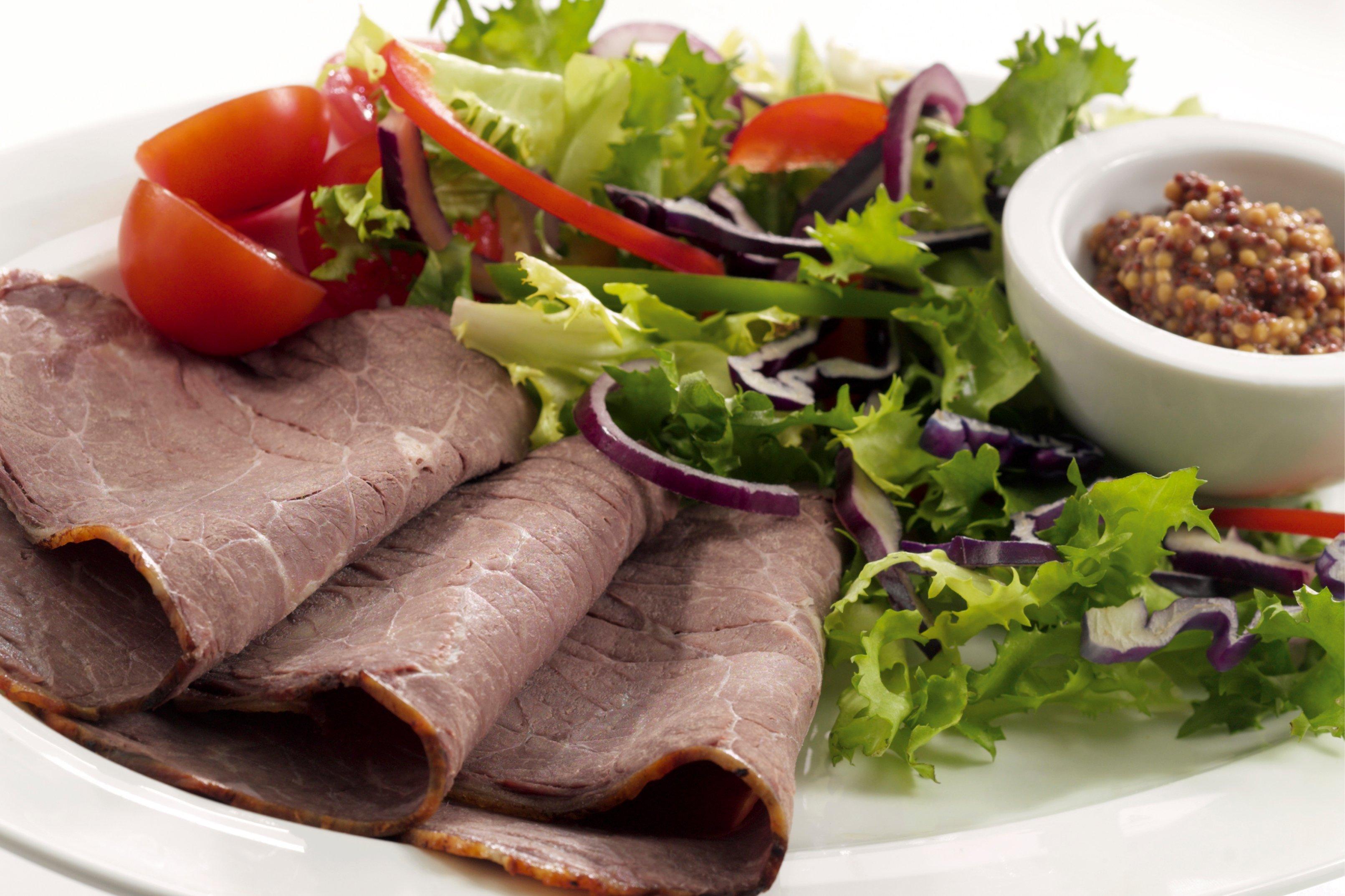 Sysco Essentials Sliced Roast Beef