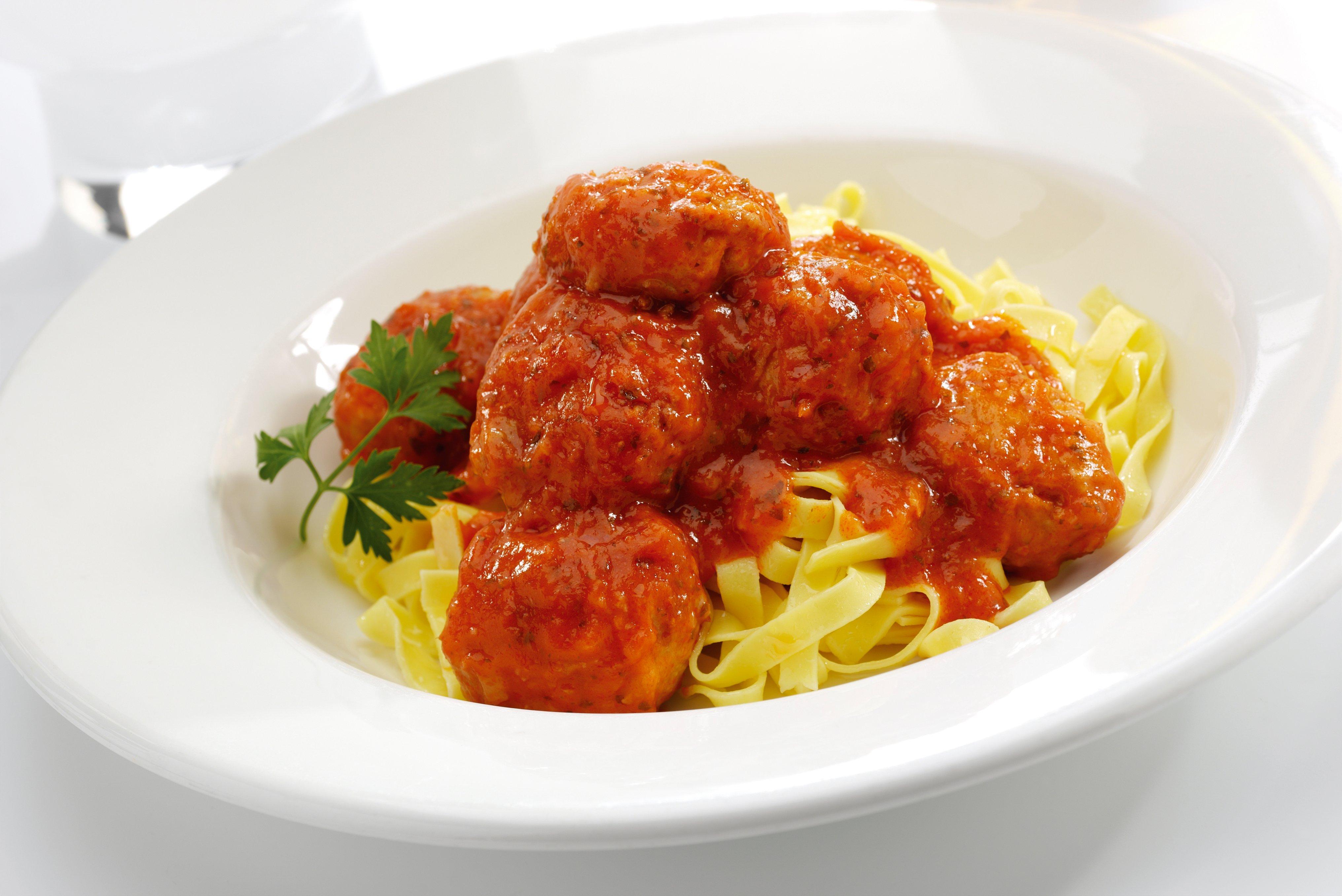 Brakes Meatballs in Tomato Sauce